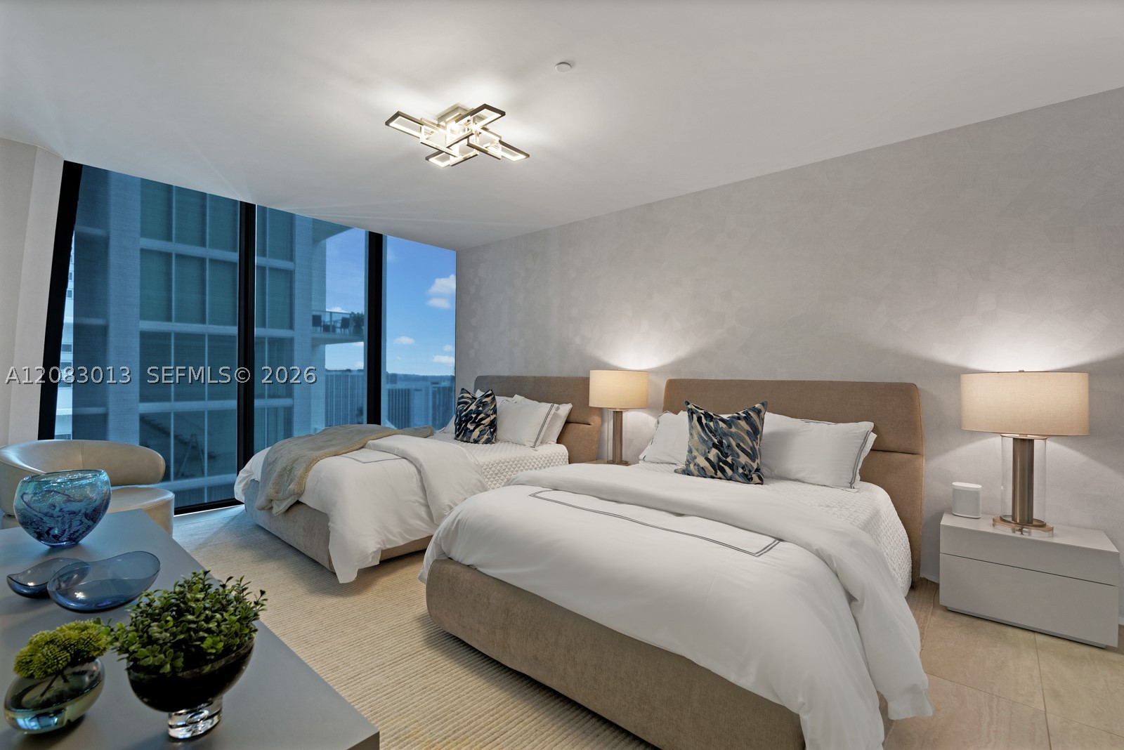 1000 Biscayne Blvd #3402, Miami FL 33132
