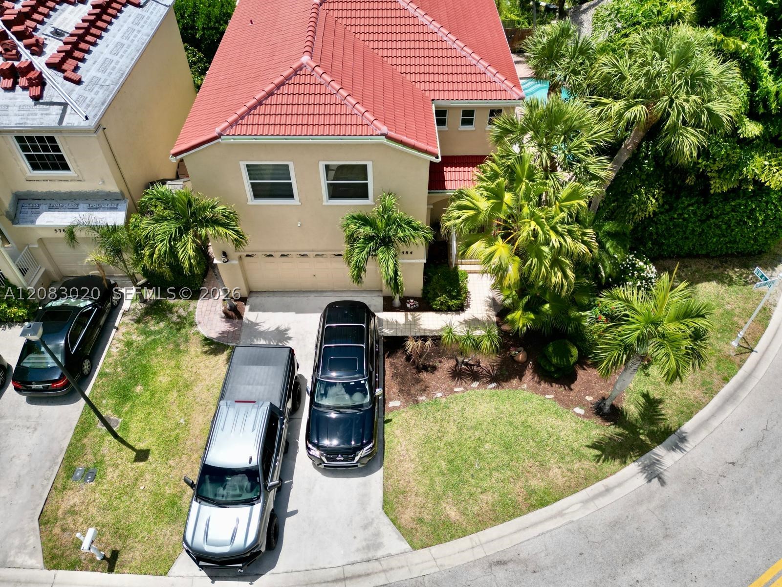 584 NW 87th Ter, Coral Springs FL 33071
