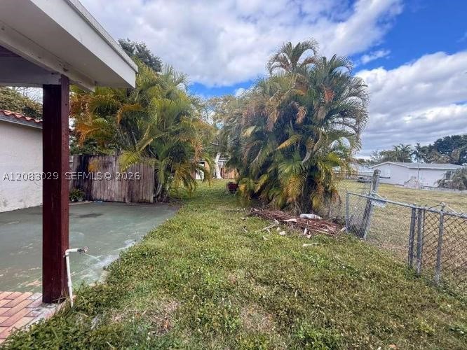 8835 SW 27th St, Miami FL 33165