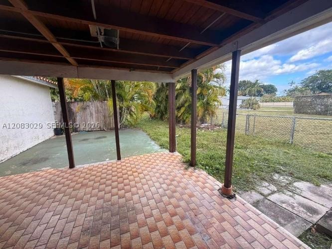 8835 SW 27th St, Miami FL 33165