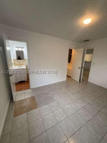 8835 SW 27th St, Miami FL 33165