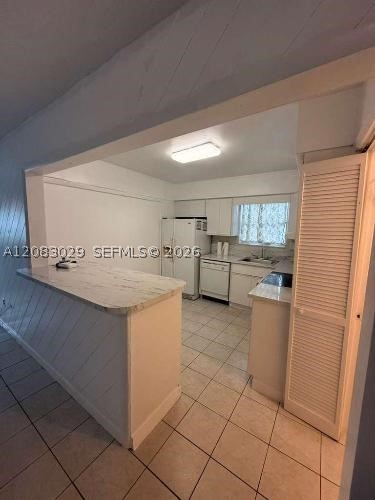 8835 SW 27th St, Miami FL 33165