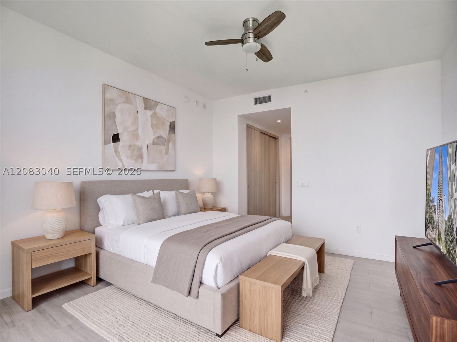 1000 Brickell Plz #PH5103, Miami FL 33131