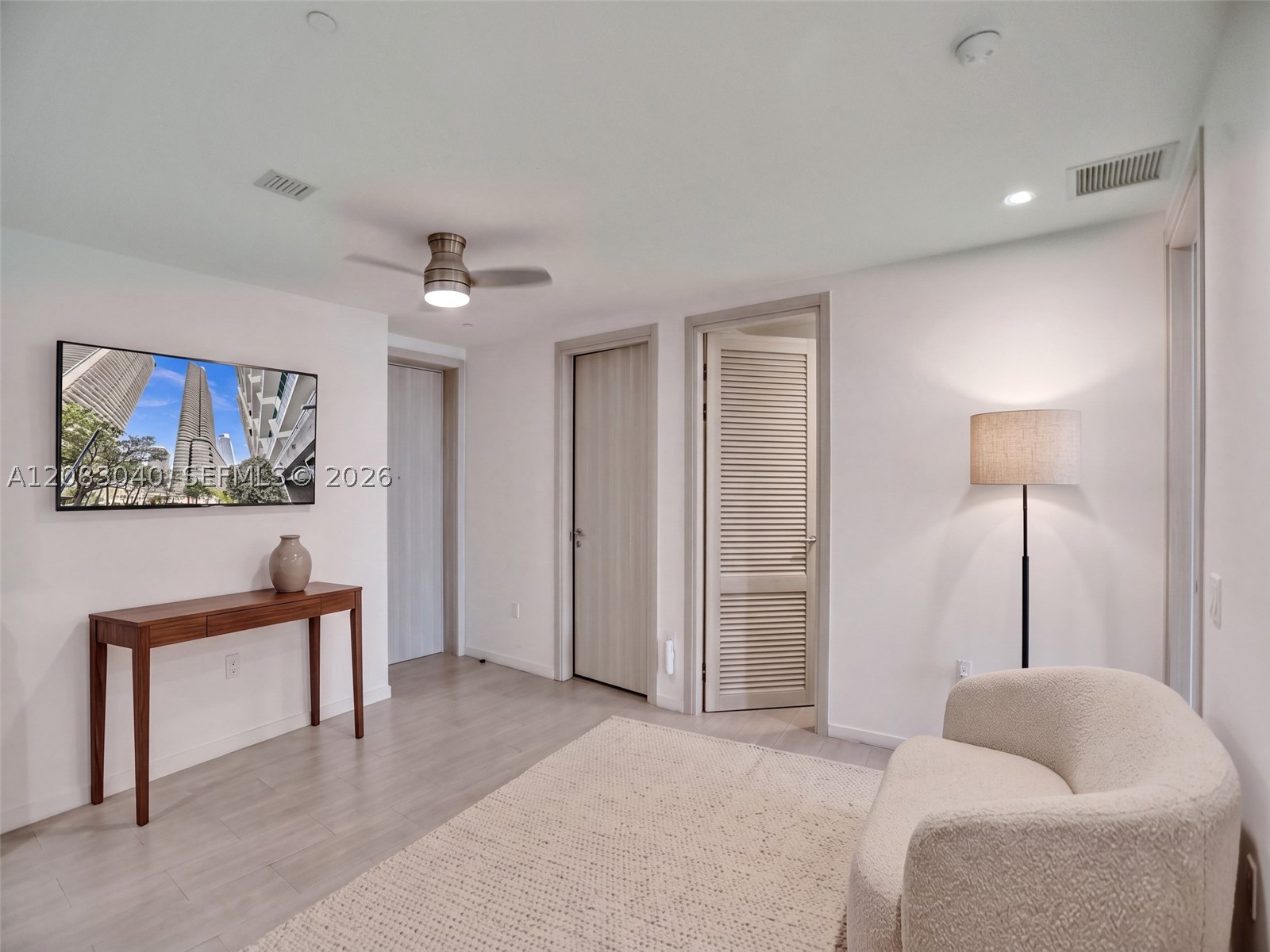 1000 Brickell Plz #PH5103, Miami FL 33131