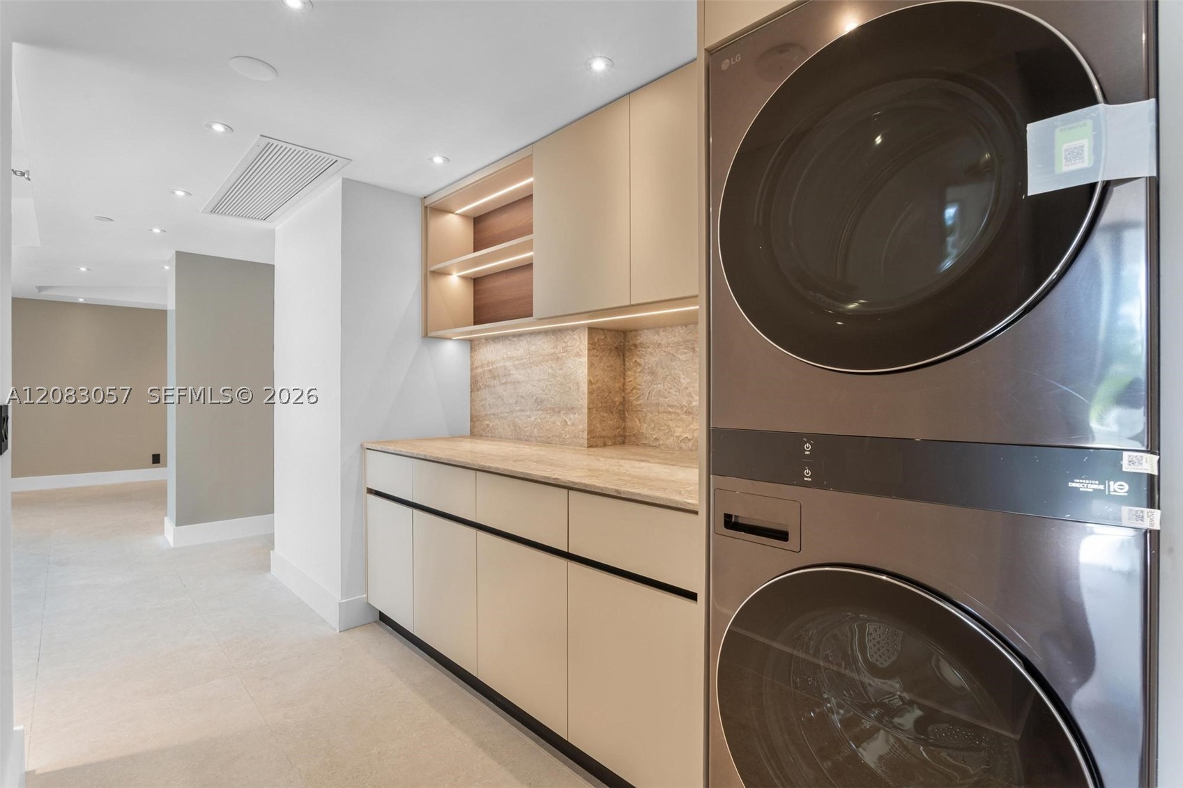 3610 Yacht Club Dr #213, Aventura FL 33180