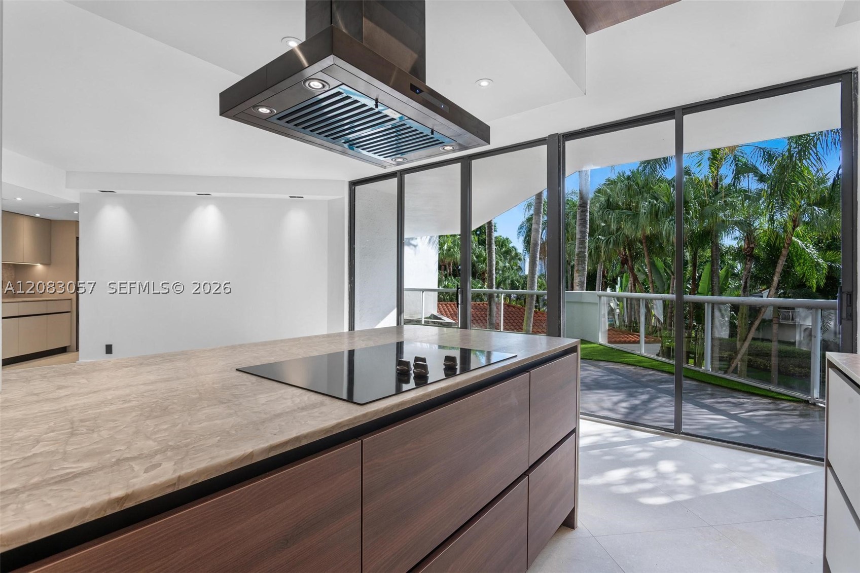 3610 Yacht Club Dr #213, Aventura FL 33180