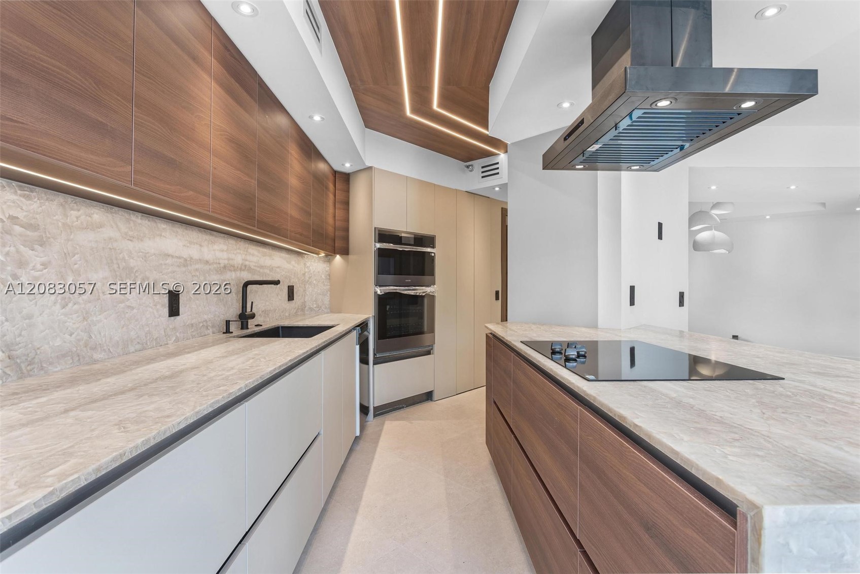 3610 Yacht Club Dr #213, Aventura FL 33180