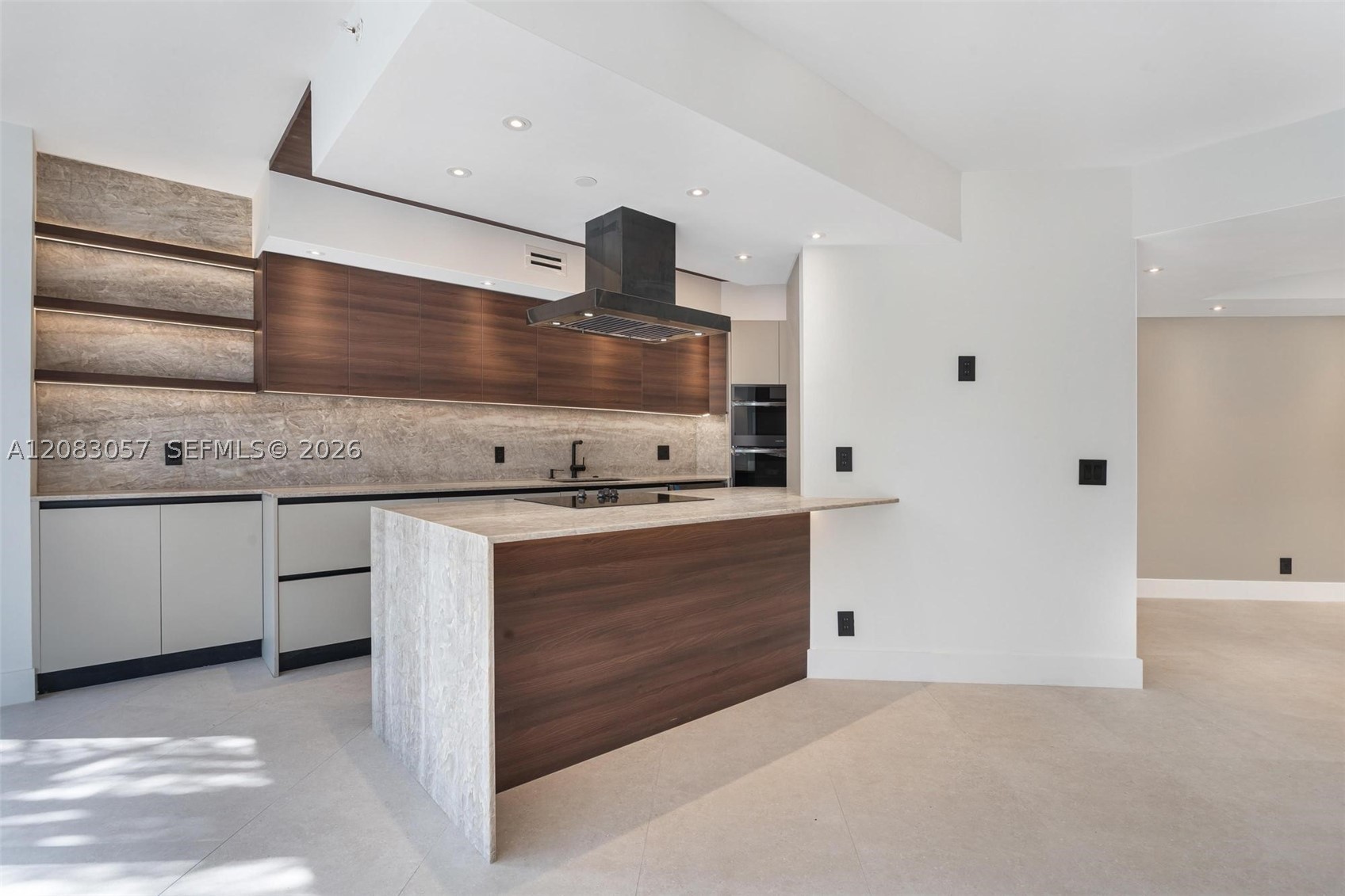 3610 Yacht Club Dr #213, Aventura FL 33180