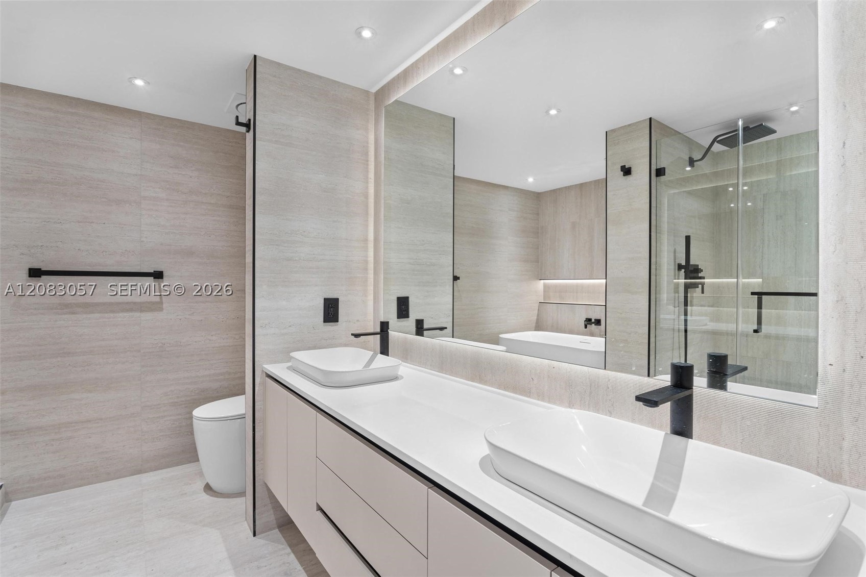 3610 Yacht Club Dr #213, Aventura FL 33180