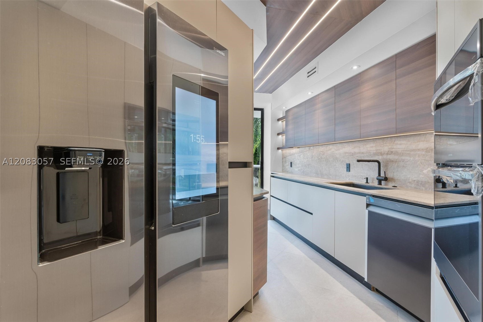 3610 Yacht Club Dr #213, Aventura FL 33180
