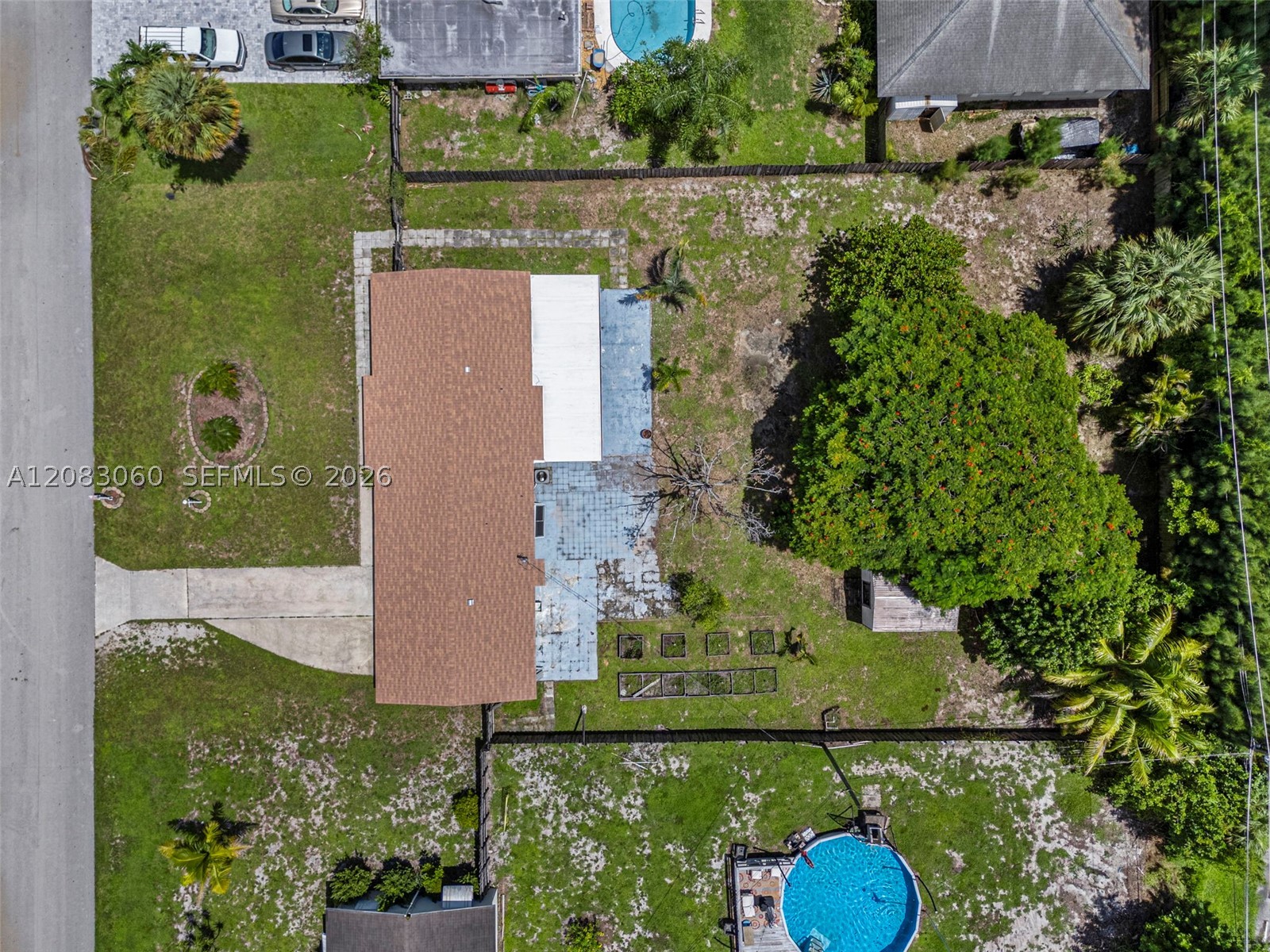 3180 Carol Ave, Palm Springs FL 33461