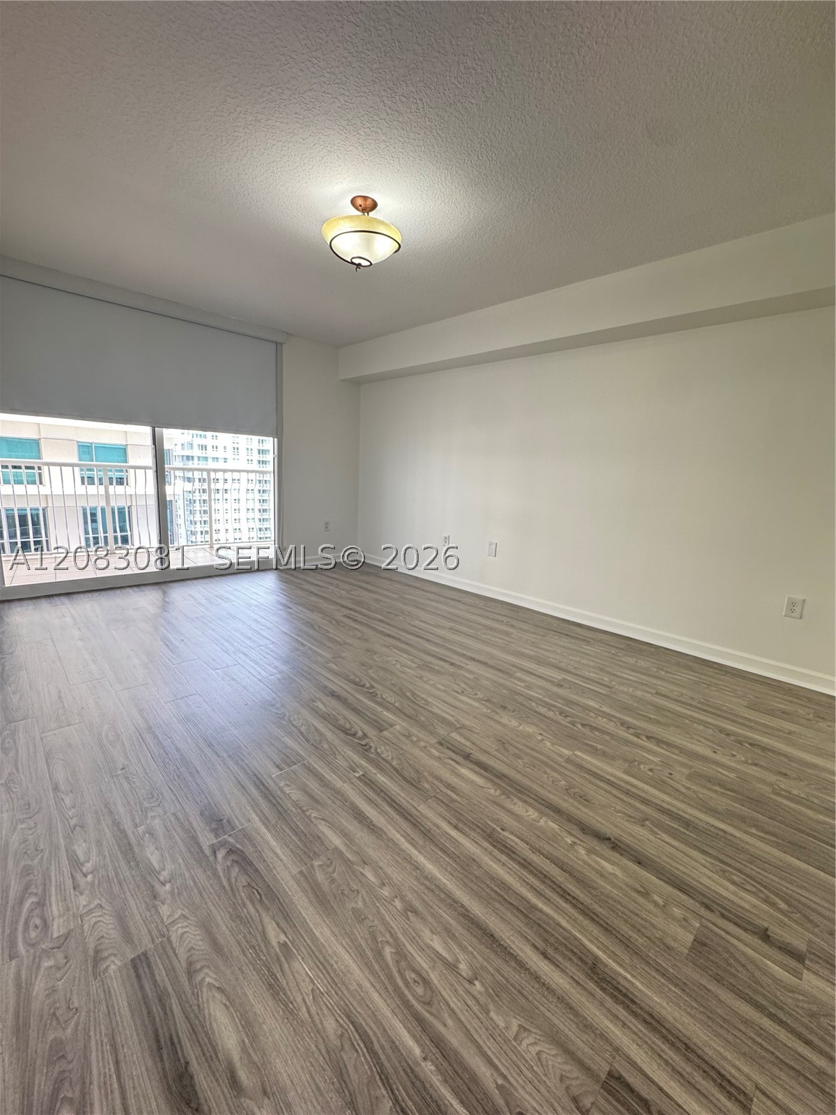 1200 Brickell Bay Dr #3206, Miami FL 33131
