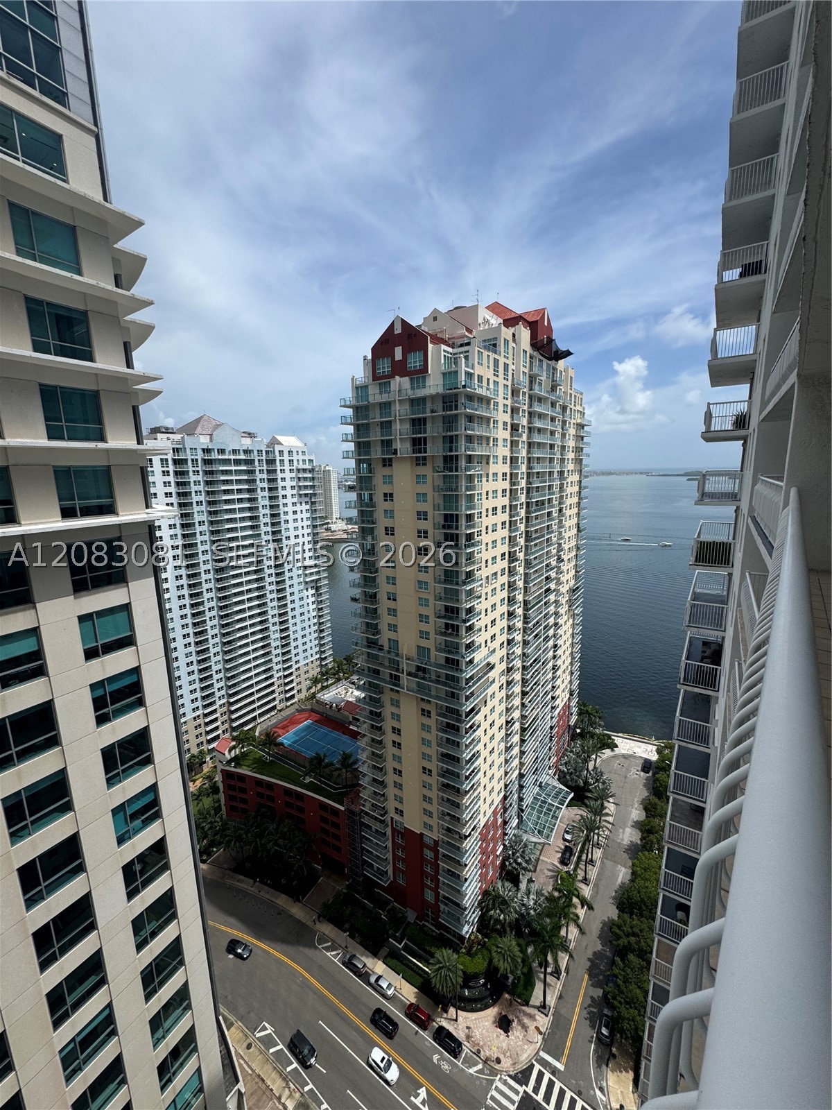 1200 Brickell Bay Dr #3206, Miami FL 33131