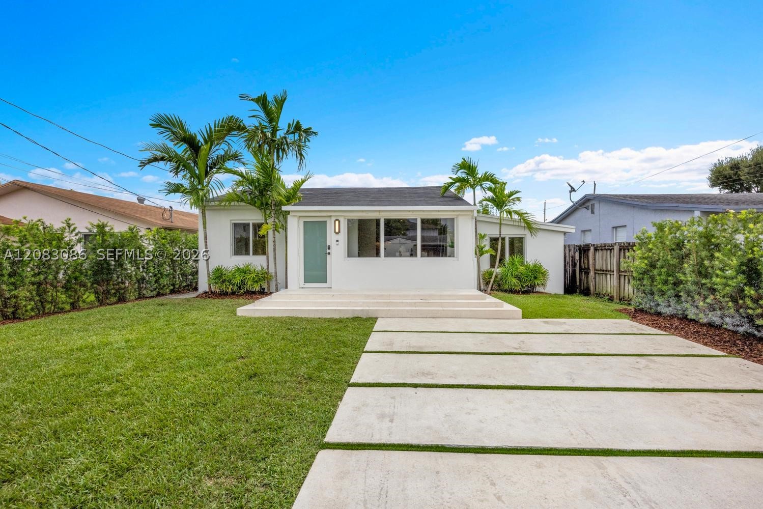 2635 SW 64th Ave, Miami FL 33155