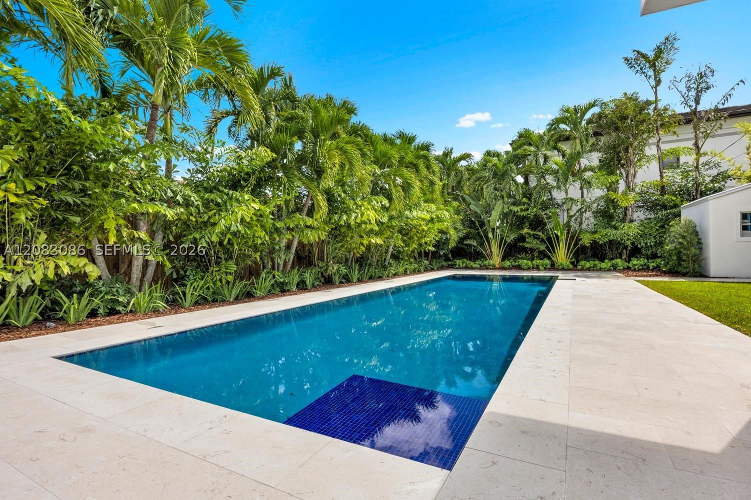 2635 SW 64th Ave, Miami FL 33155