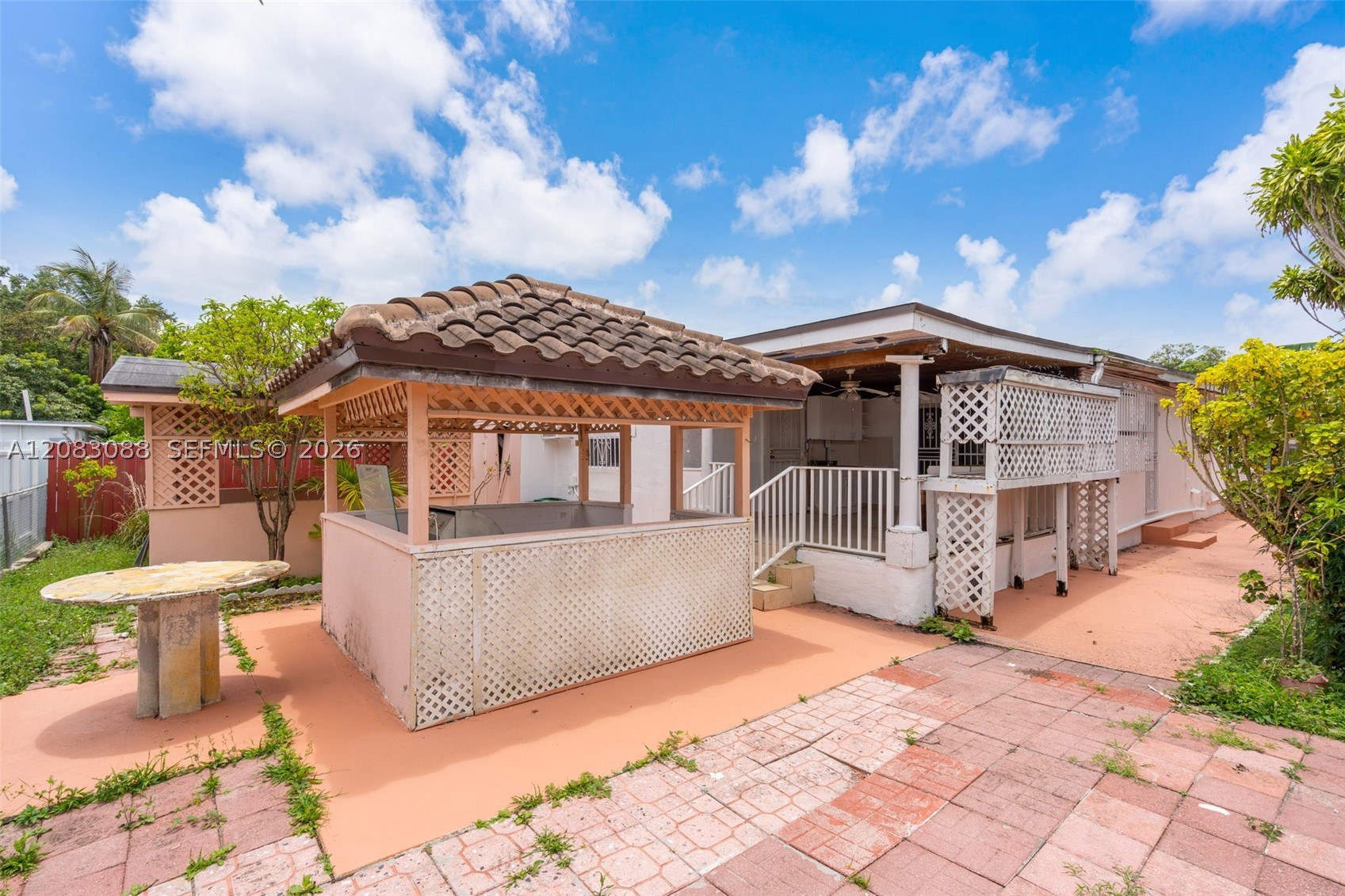 615 SW 62nd Ct, Miami FL 33144