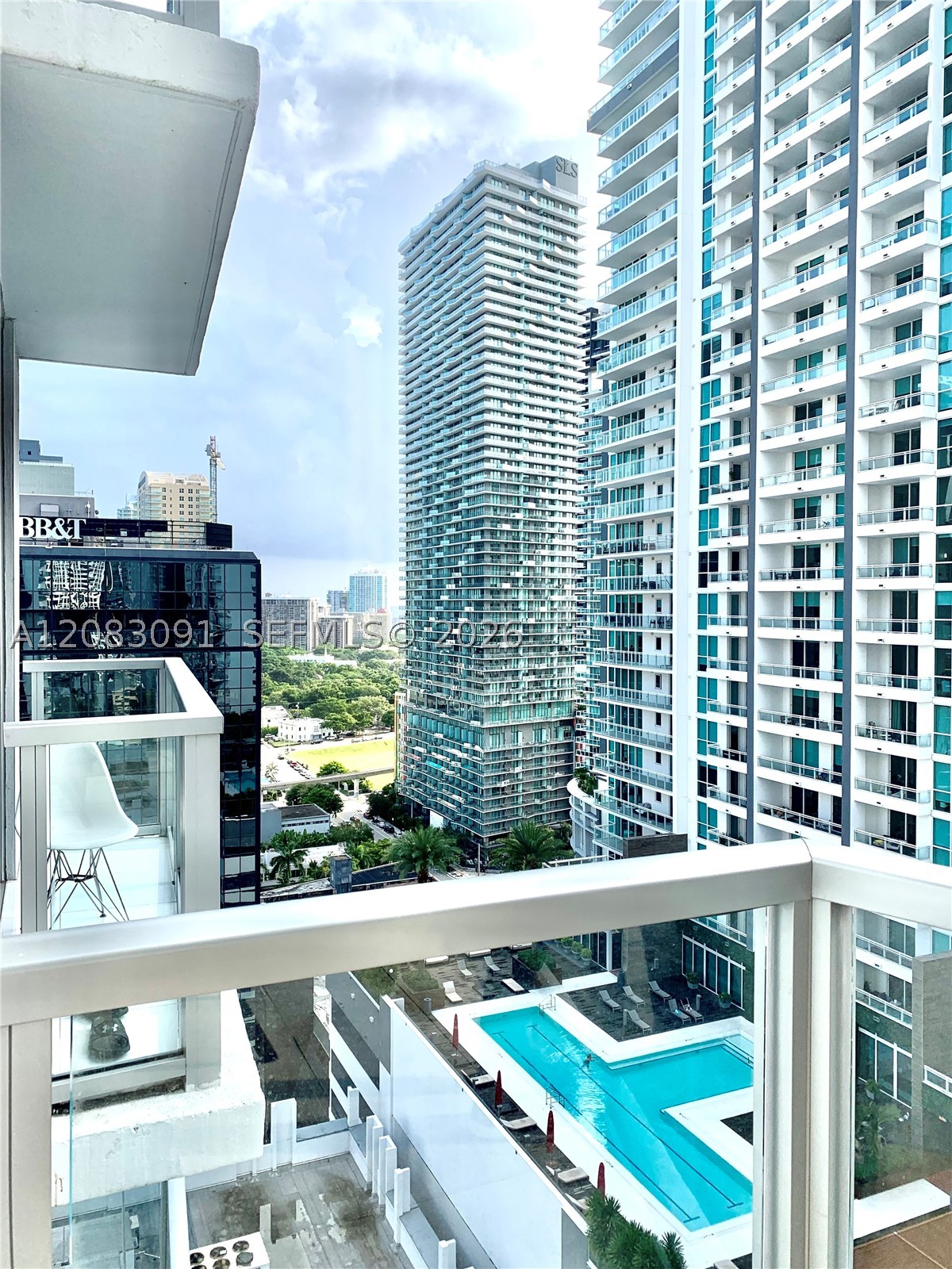 1060 Brickell Ave #1713, Miami FL 33131
