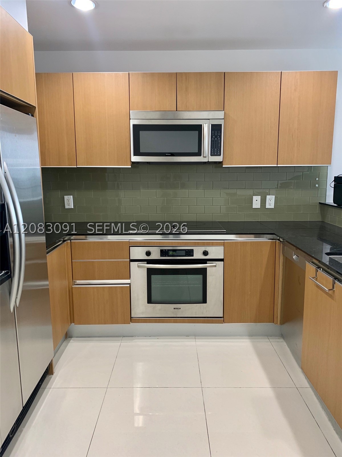 1060 Brickell Ave #1713, Miami FL 33131