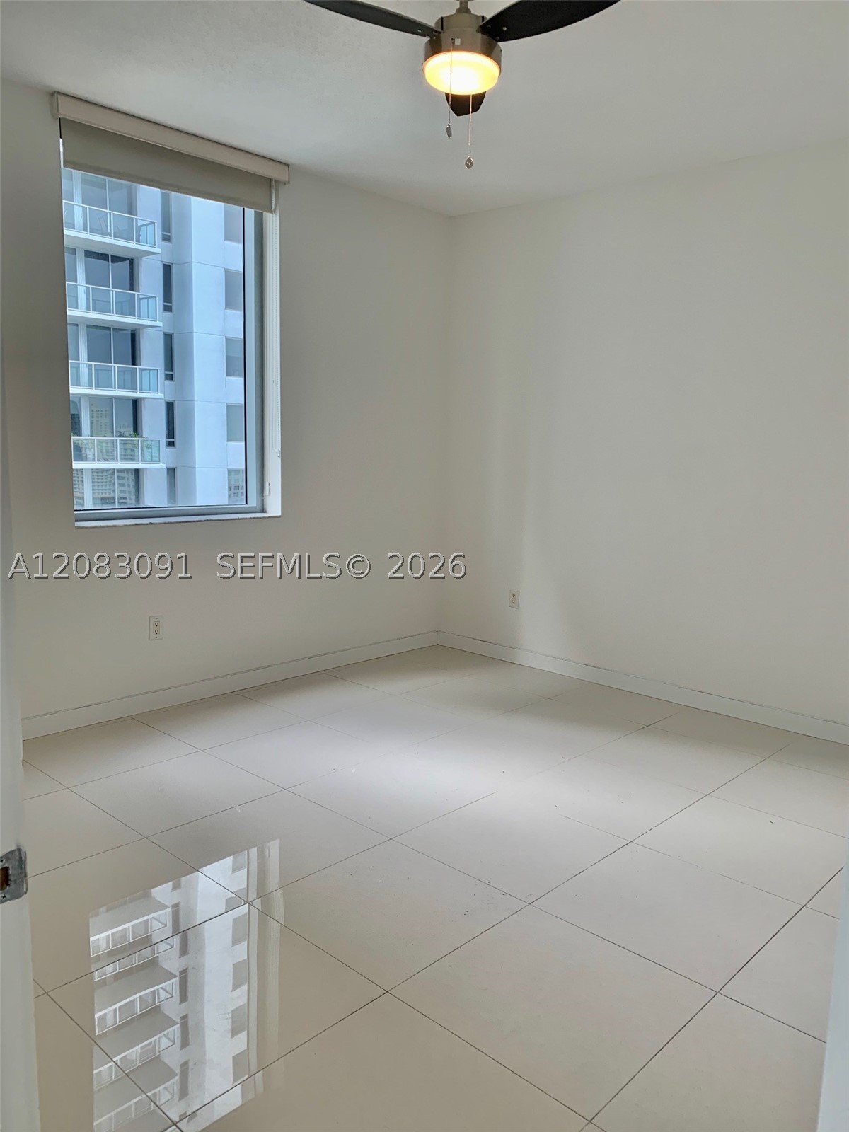 1060 Brickell Ave #1713, Miami FL 33131