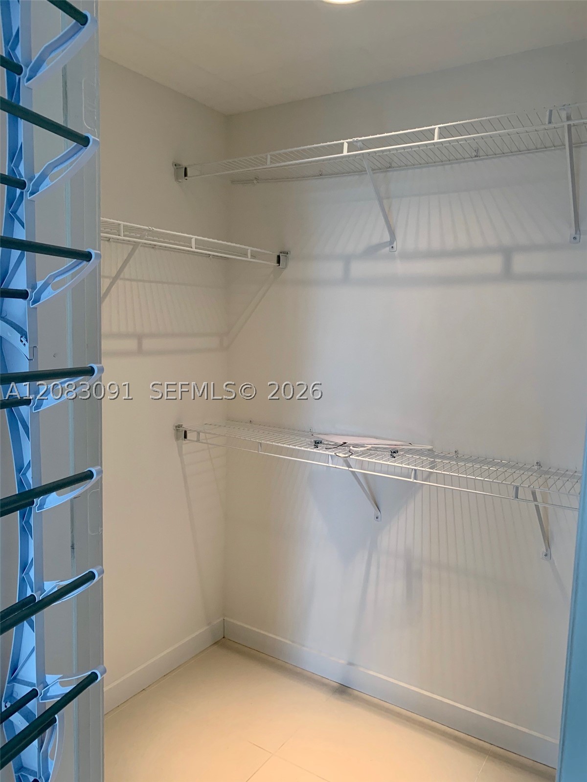 1060 Brickell Ave #1713, Miami FL 33131