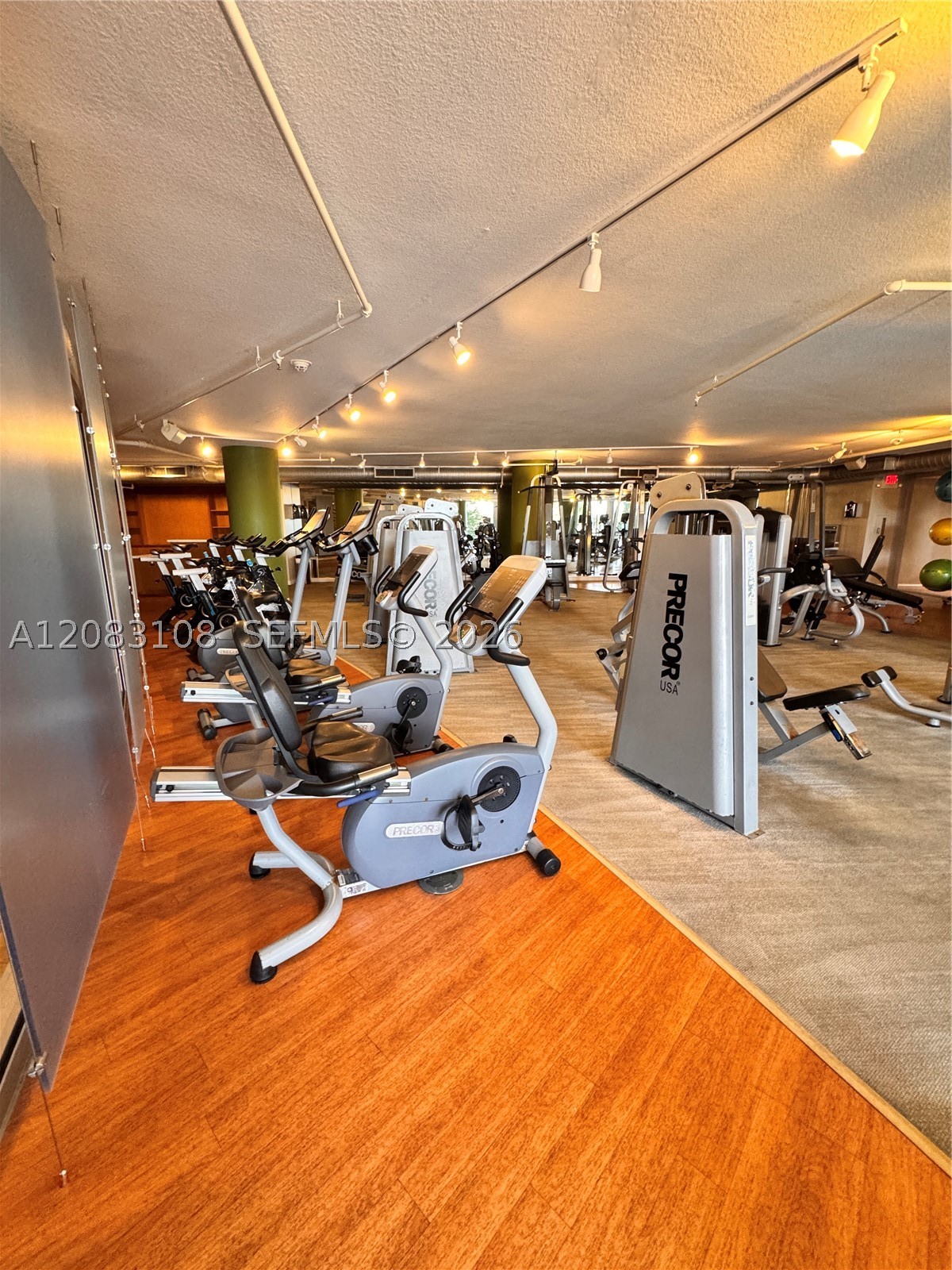 2681 N Flamingo Rd #2705S, Sunrise FL 33323