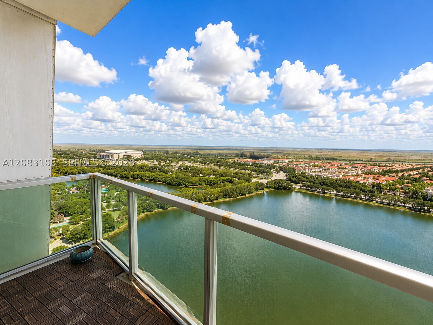 2681 N Flamingo Rd #2705S, Sunrise FL 33323