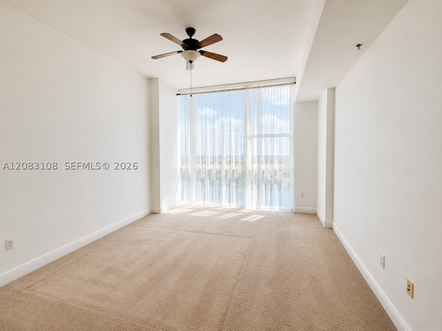 2681 N Flamingo Rd #2705S, Sunrise FL 33323
