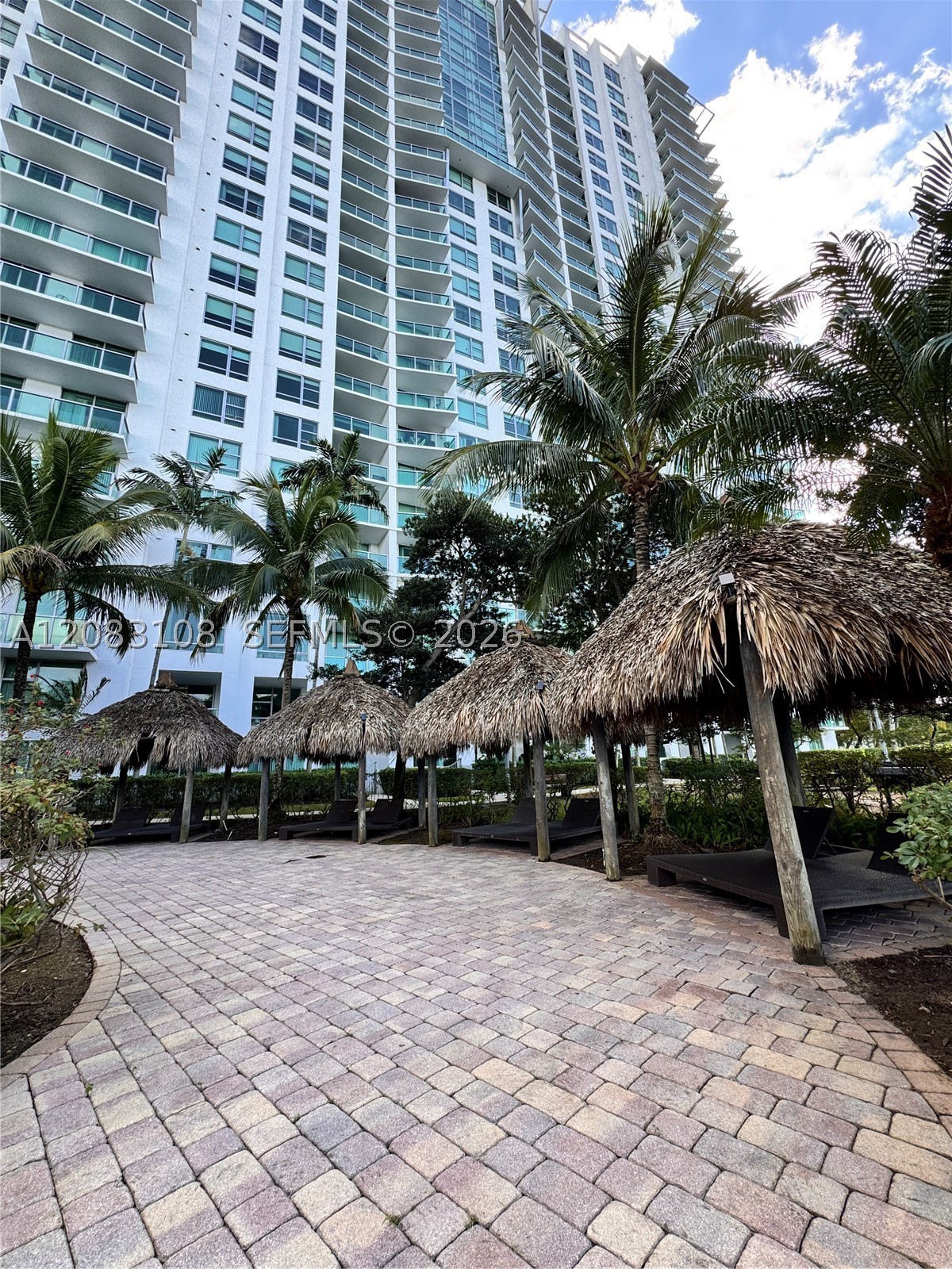 2681 N Flamingo Rd #2705S, Sunrise FL 33323