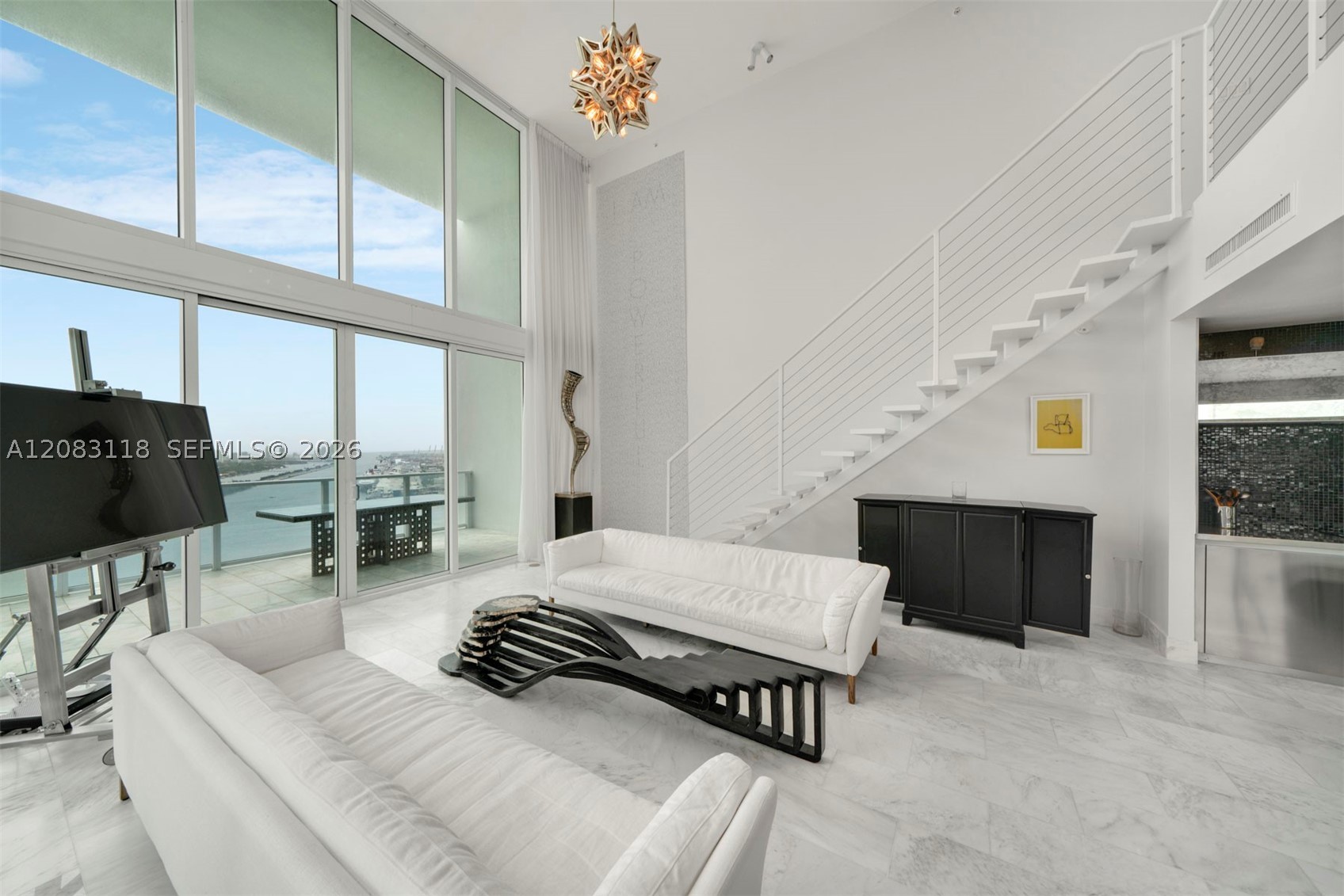 1040 Biscayne Blvd #3304, Miami FL 33132