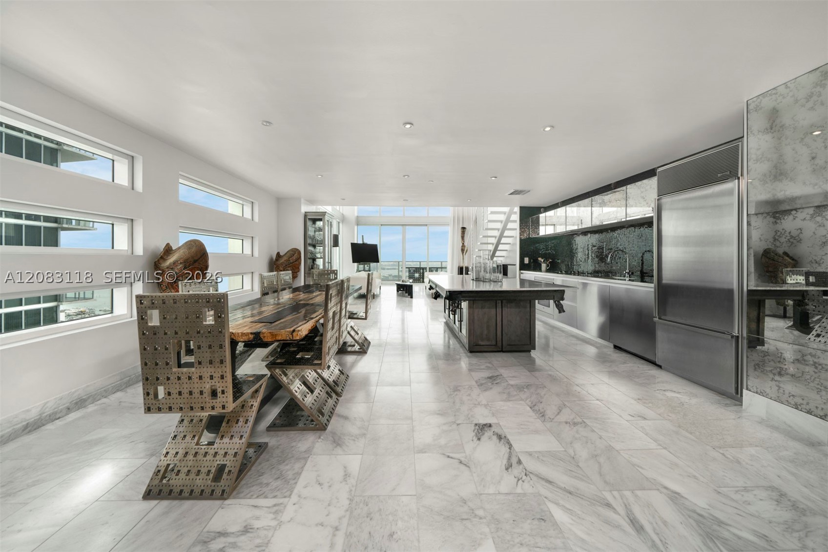 1040 Biscayne Blvd #3304, Miami FL 33132
