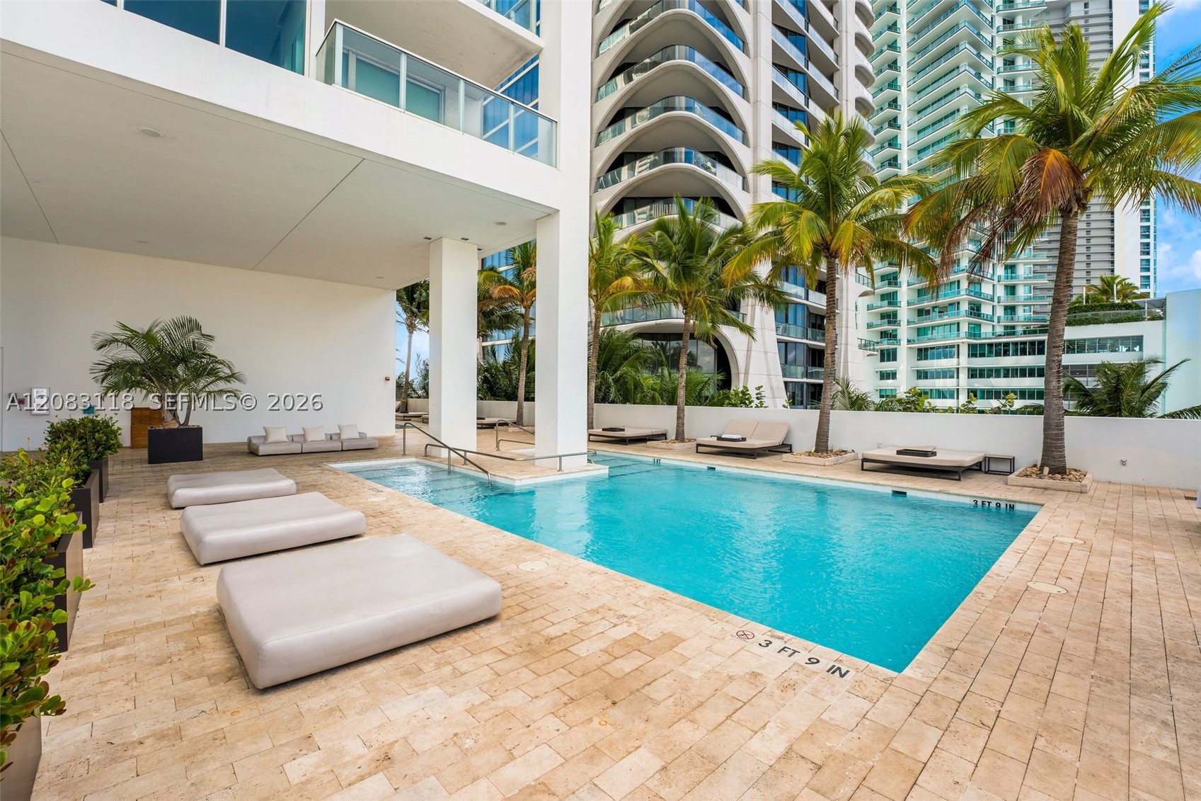 1040 Biscayne Blvd #3304, Miami FL 33132