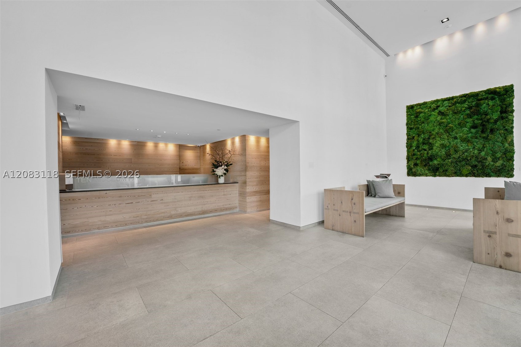 1040 Biscayne Blvd #3304, Miami FL 33132