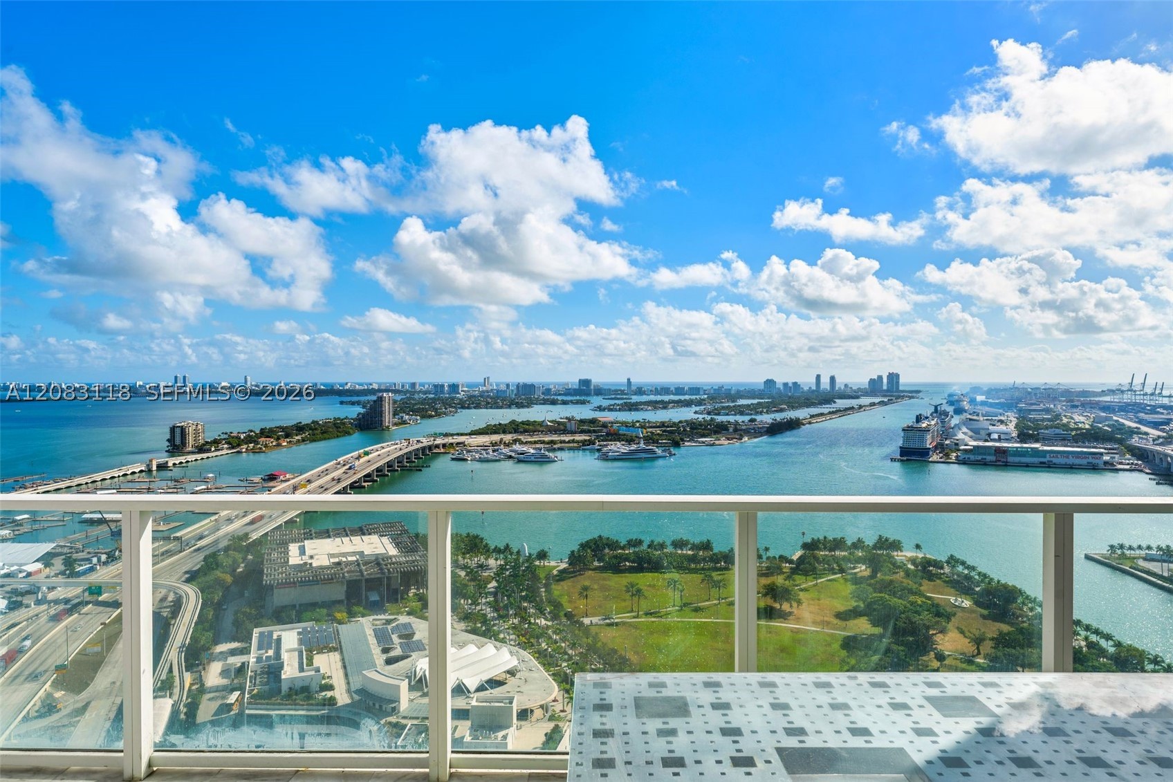1040 Biscayne Blvd #3304, Miami FL 33132