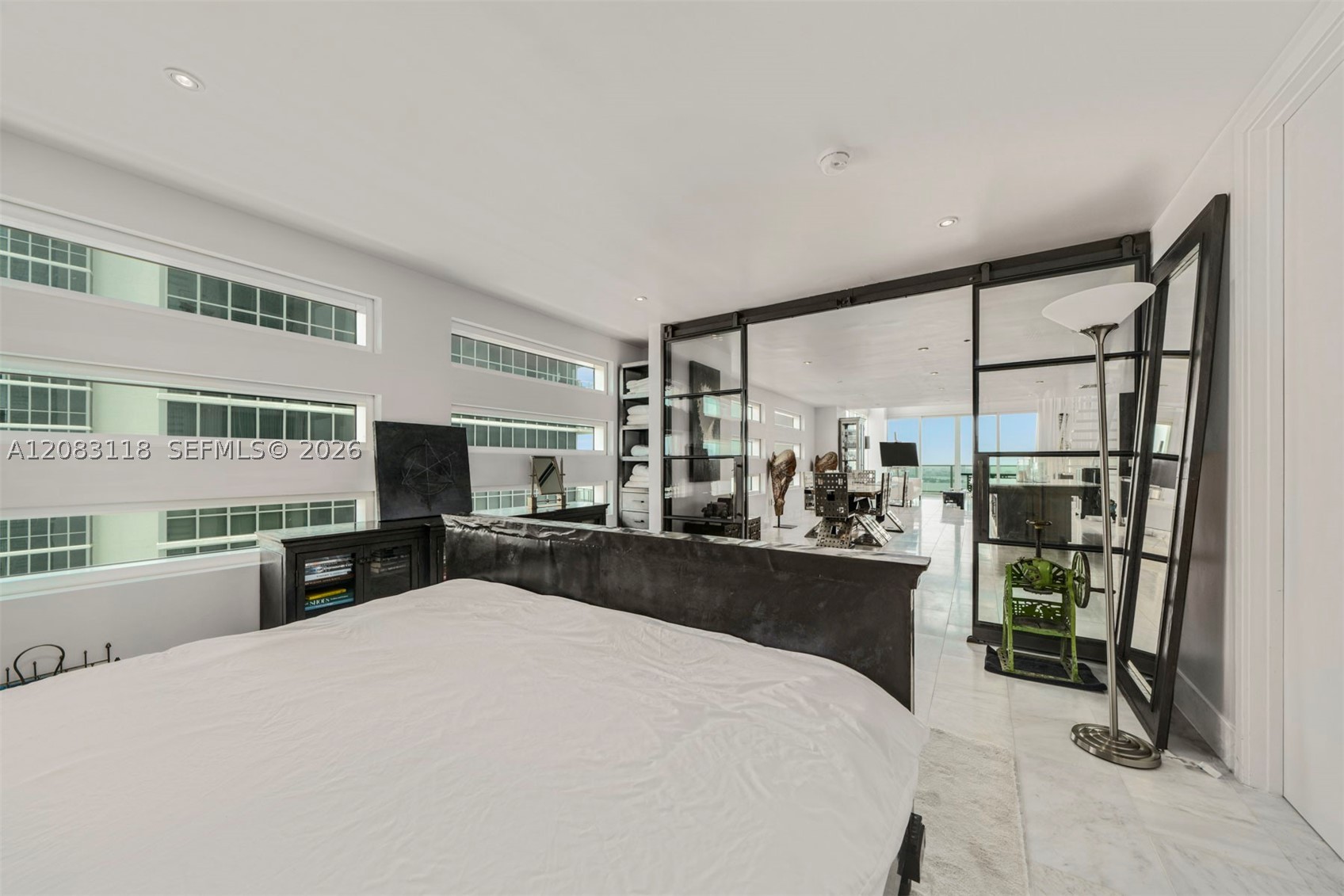 1040 Biscayne Blvd #3304, Miami FL 33132