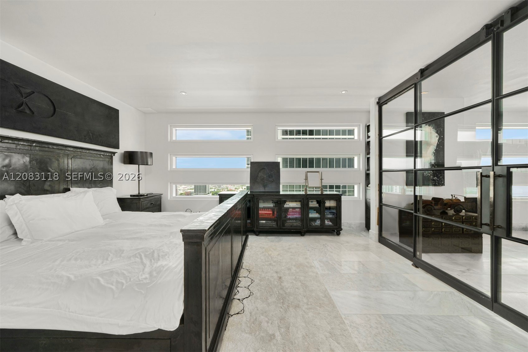 1040 Biscayne Blvd #3304, Miami FL 33132