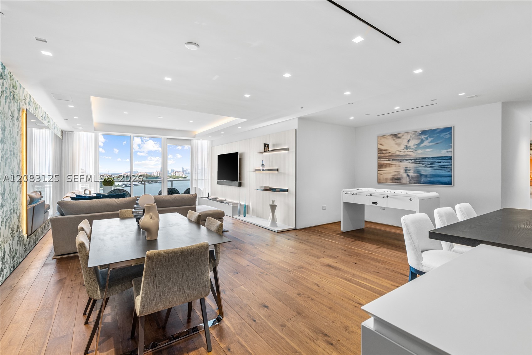 100 S Pointe Dr #1102/03, Miami Beach FL 33139