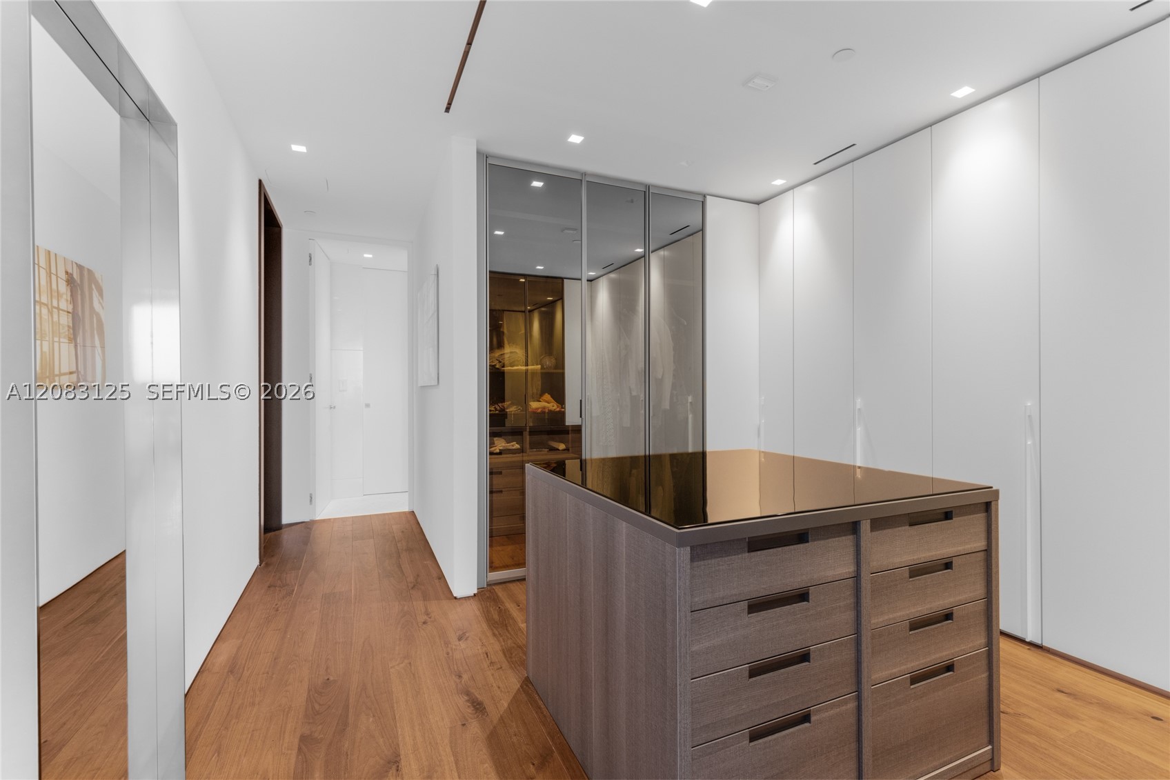 100 S Pointe Dr #1102/03, Miami Beach FL 33139