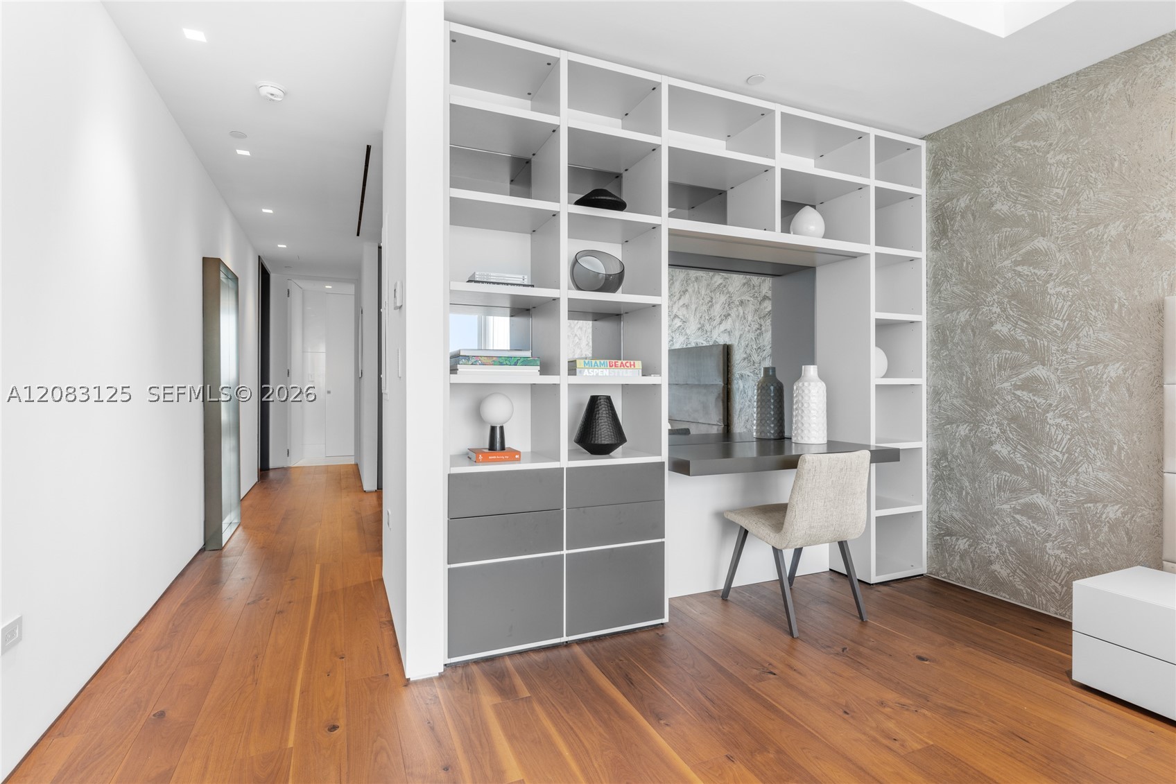 100 S Pointe Dr #1102/03, Miami Beach FL 33139