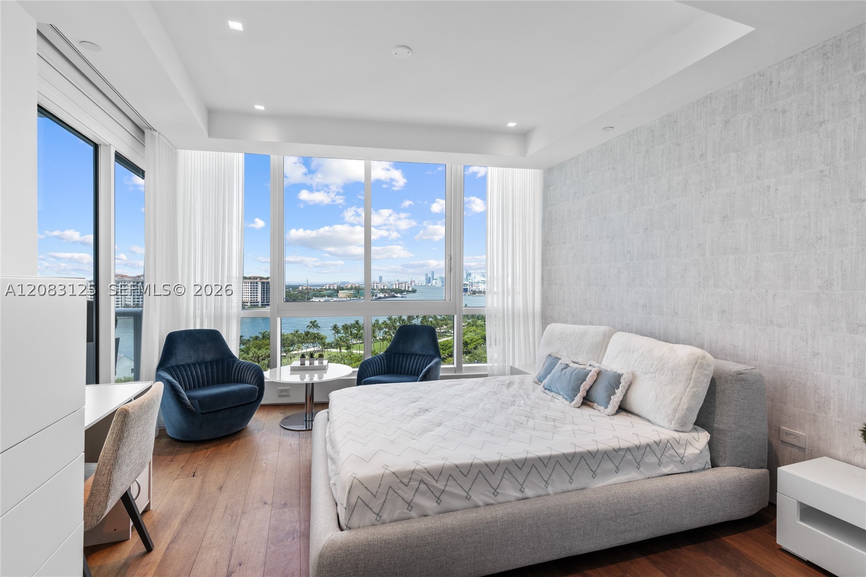 100 S Pointe Dr #1102/03, Miami Beach FL 33139
