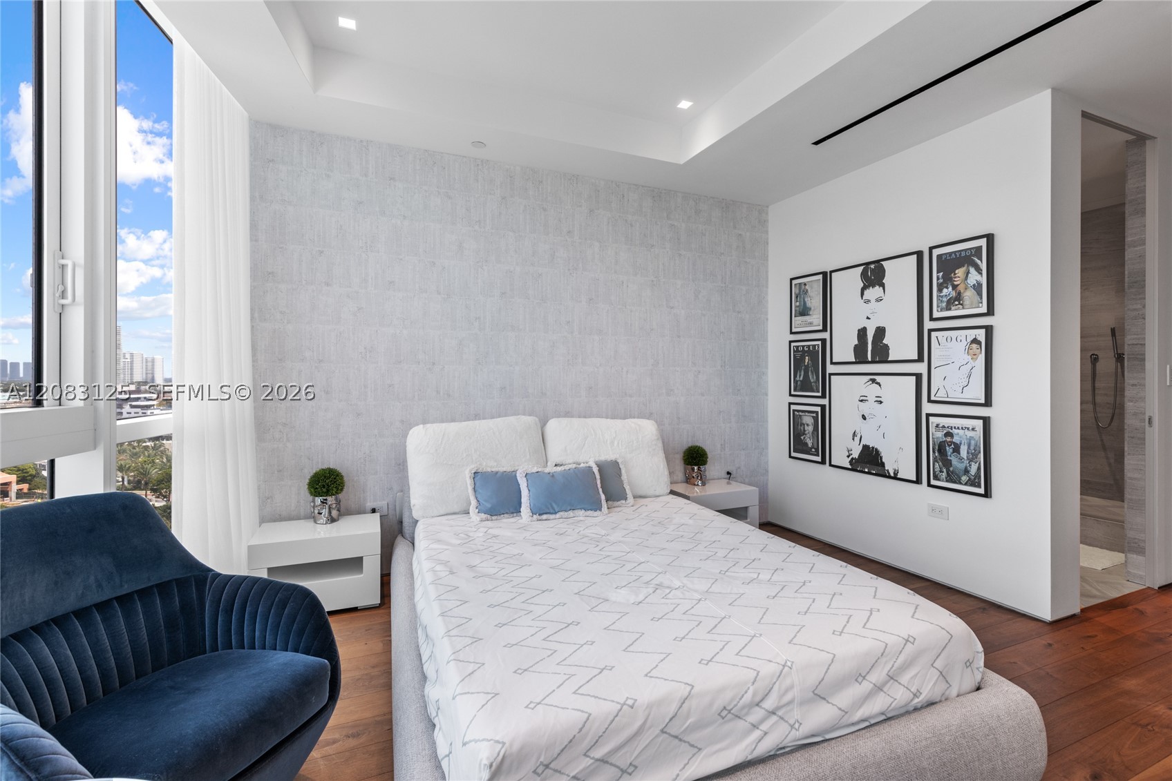100 S Pointe Dr #1102/03, Miami Beach FL 33139