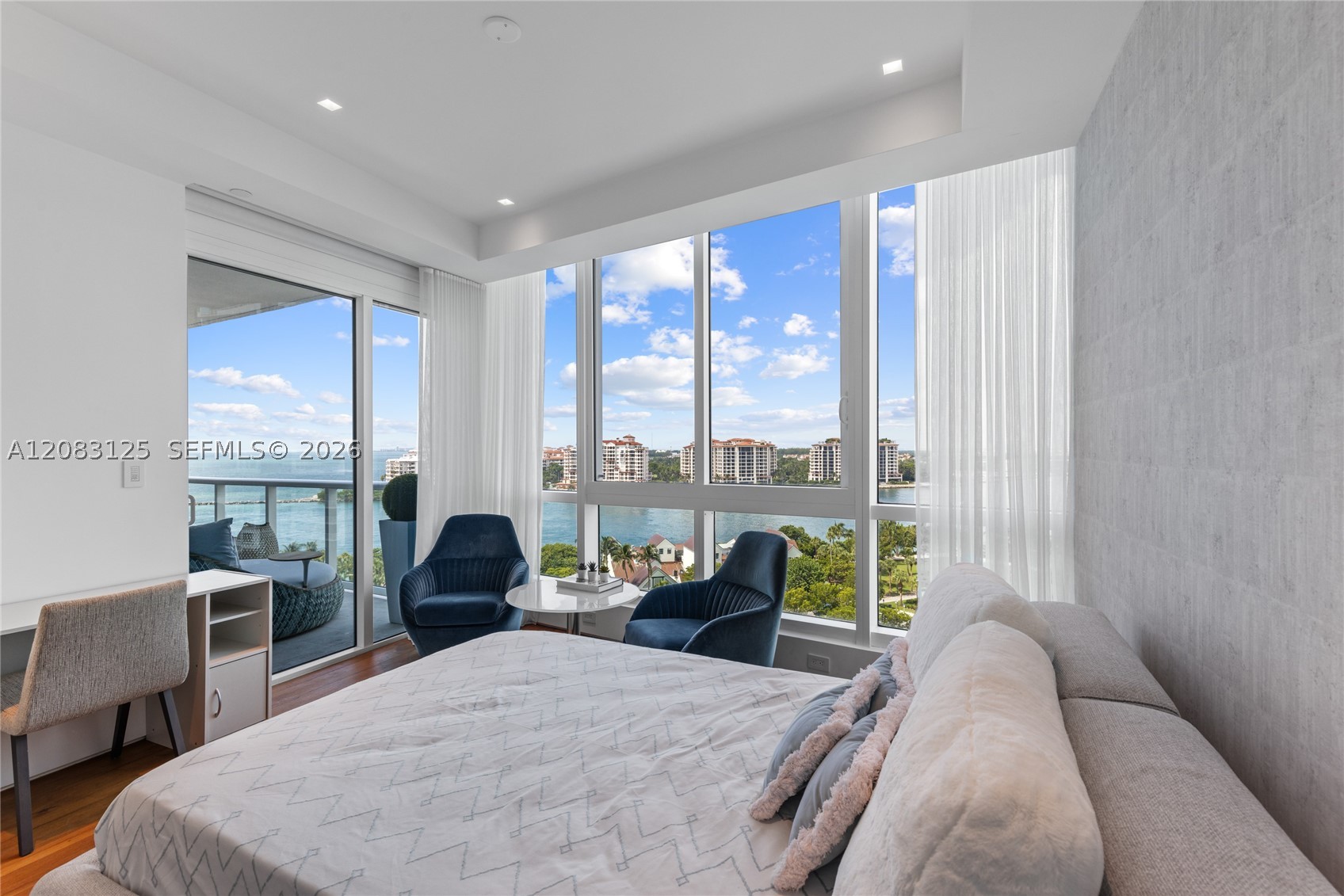 100 S Pointe Dr #1102/03, Miami Beach FL 33139