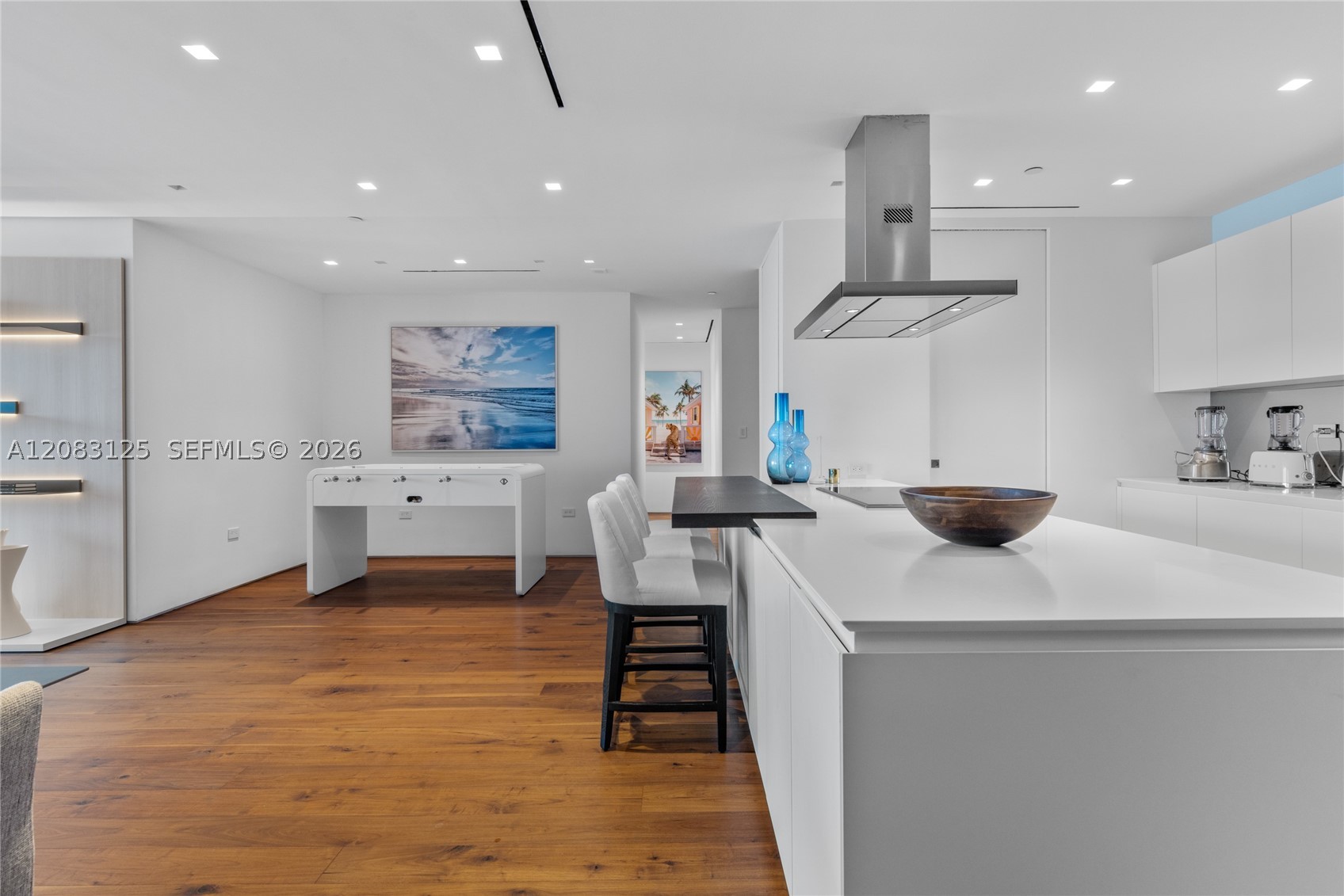 100 S Pointe Dr #1102/03, Miami Beach FL 33139