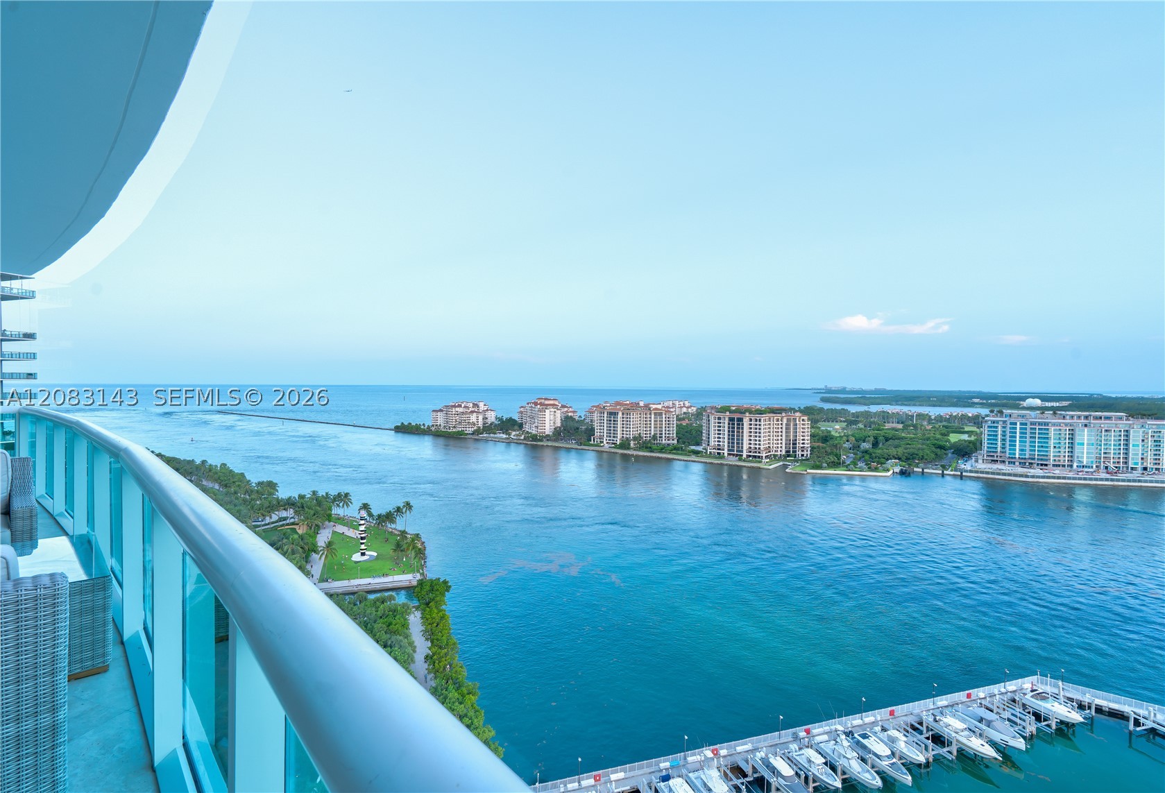 1000 S Pointe Dr #2202, Miami Beach FL 33139