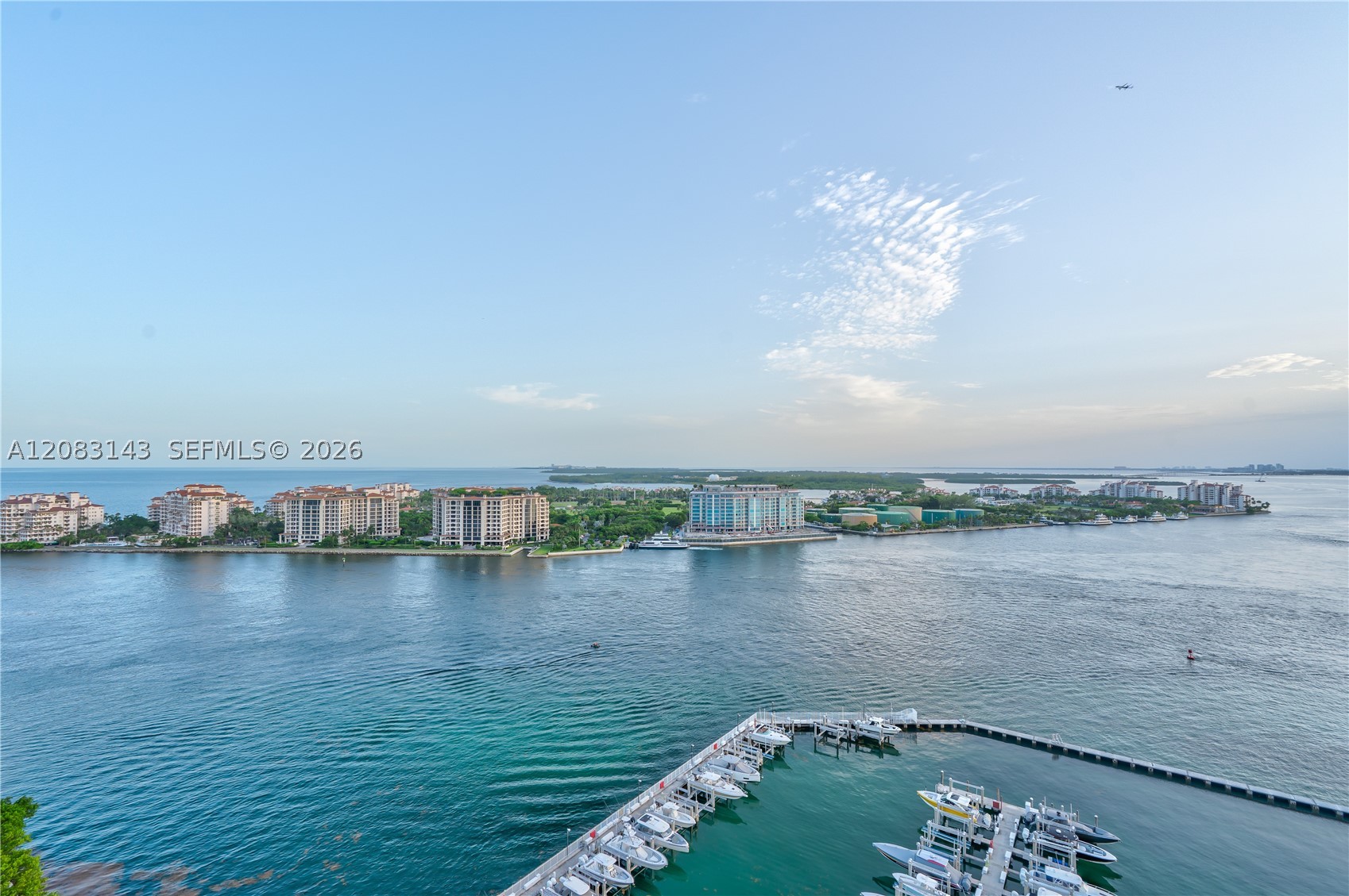 1000 S Pointe Dr #2202, Miami Beach FL 33139