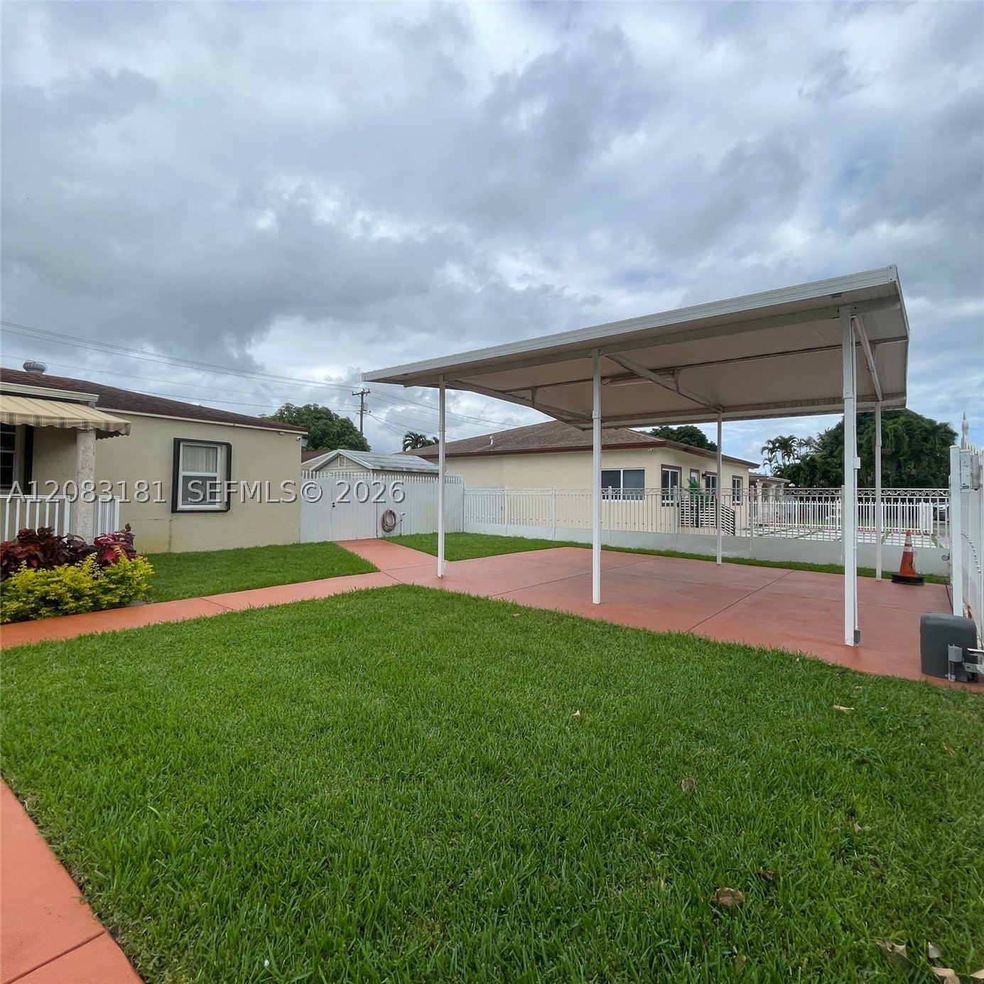 501 SE 7th St #A, Hialeah FL 33010