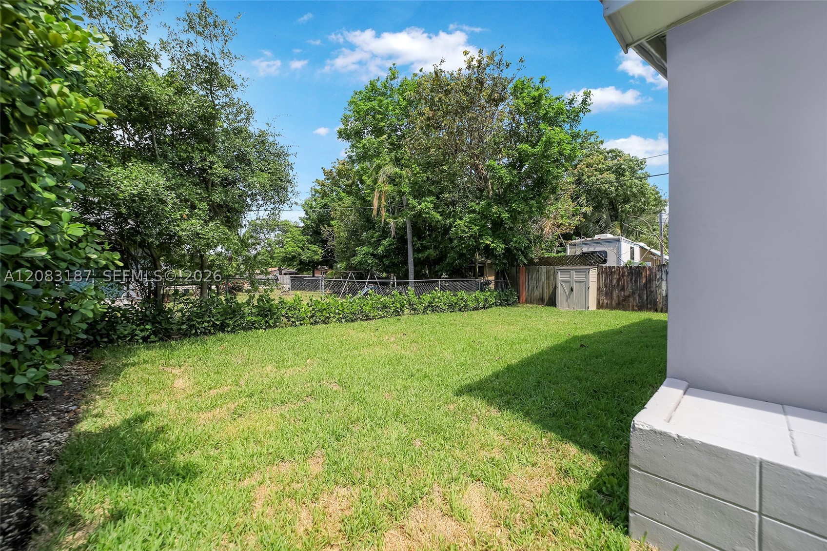 6210 SW 59th Pl #0, South Miami FL 33143