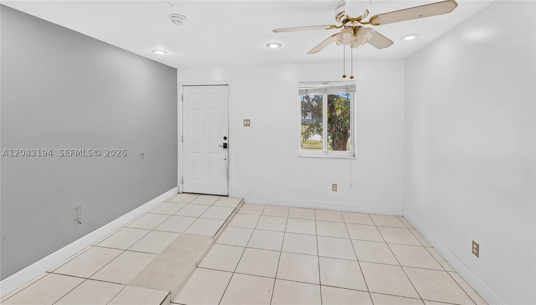 9745 SW 165th Ter, Miami FL 33157