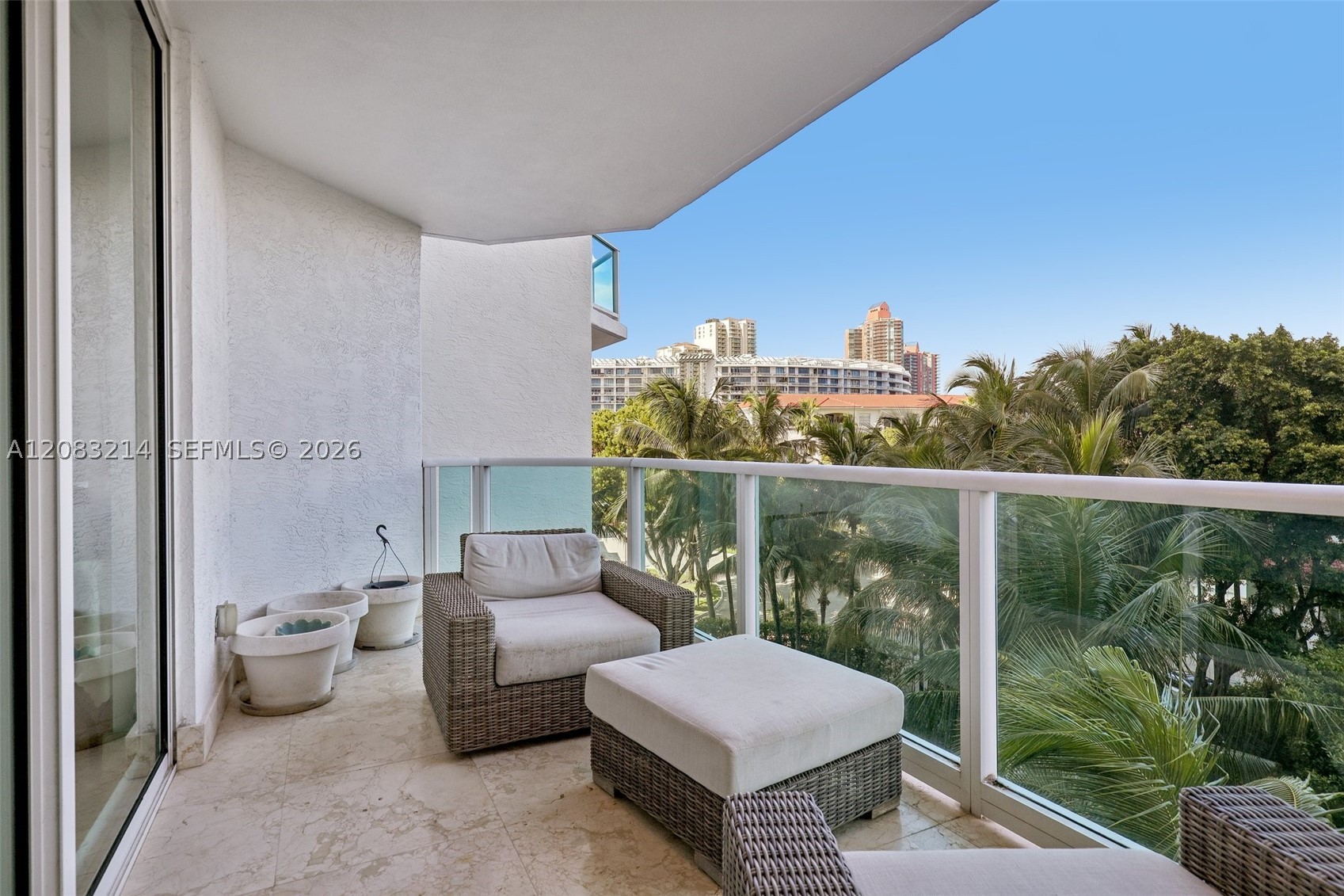3301 NE 183rd St #403, Aventura FL 33160