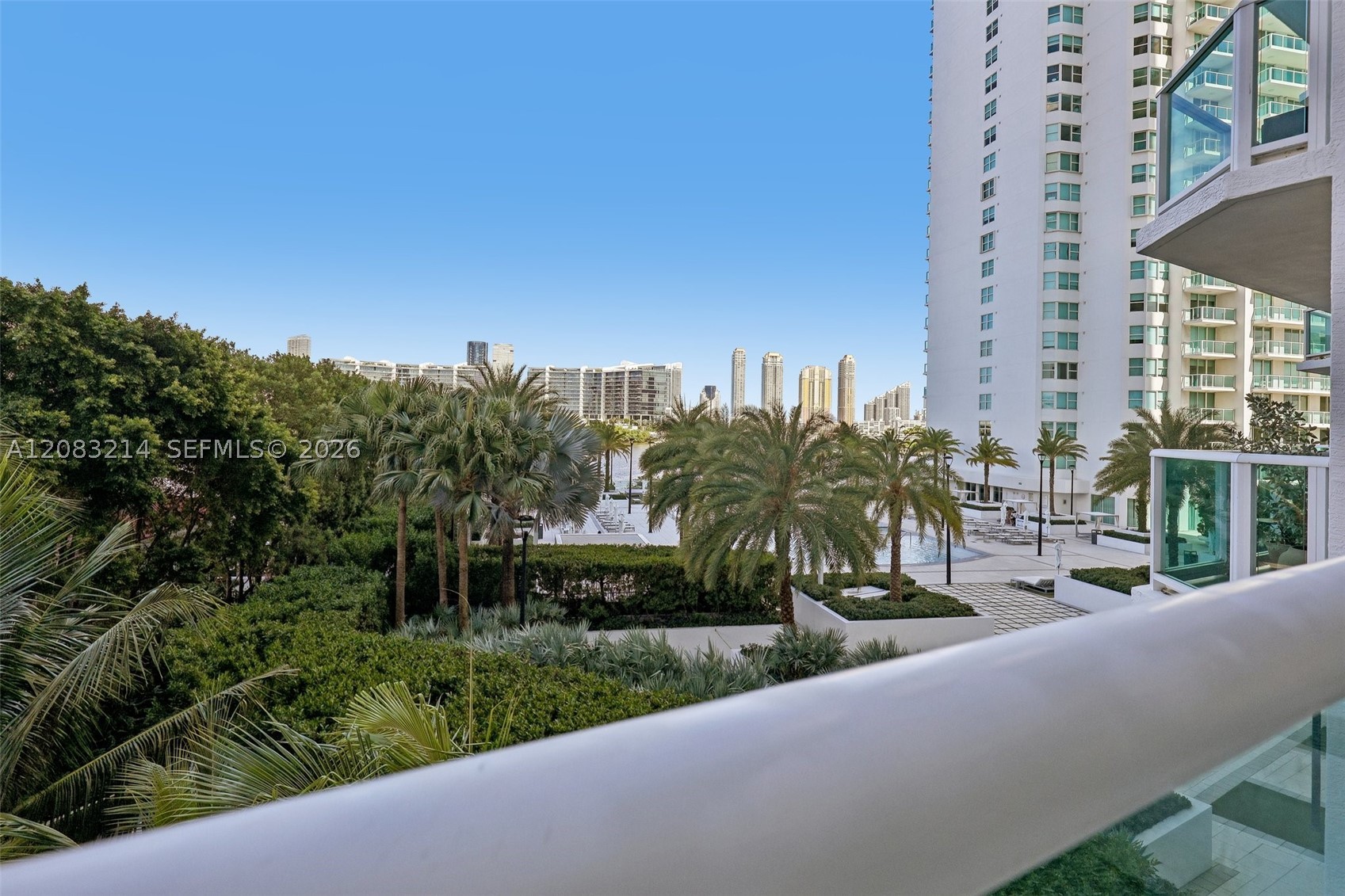 3301 NE 183rd St #403, Aventura FL 33160