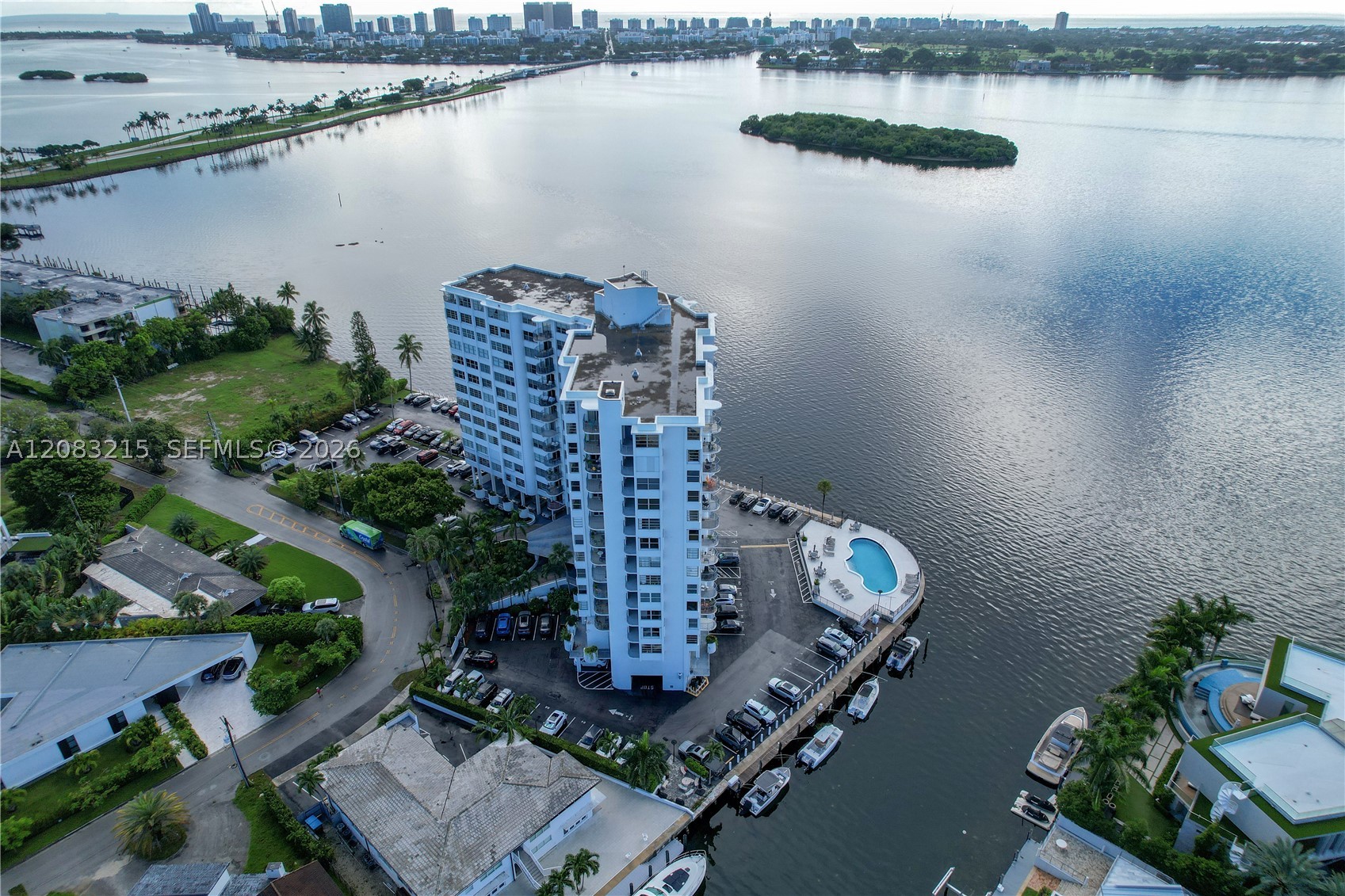 11930 N Bayshore Dr #1405, North Miami FL 33181